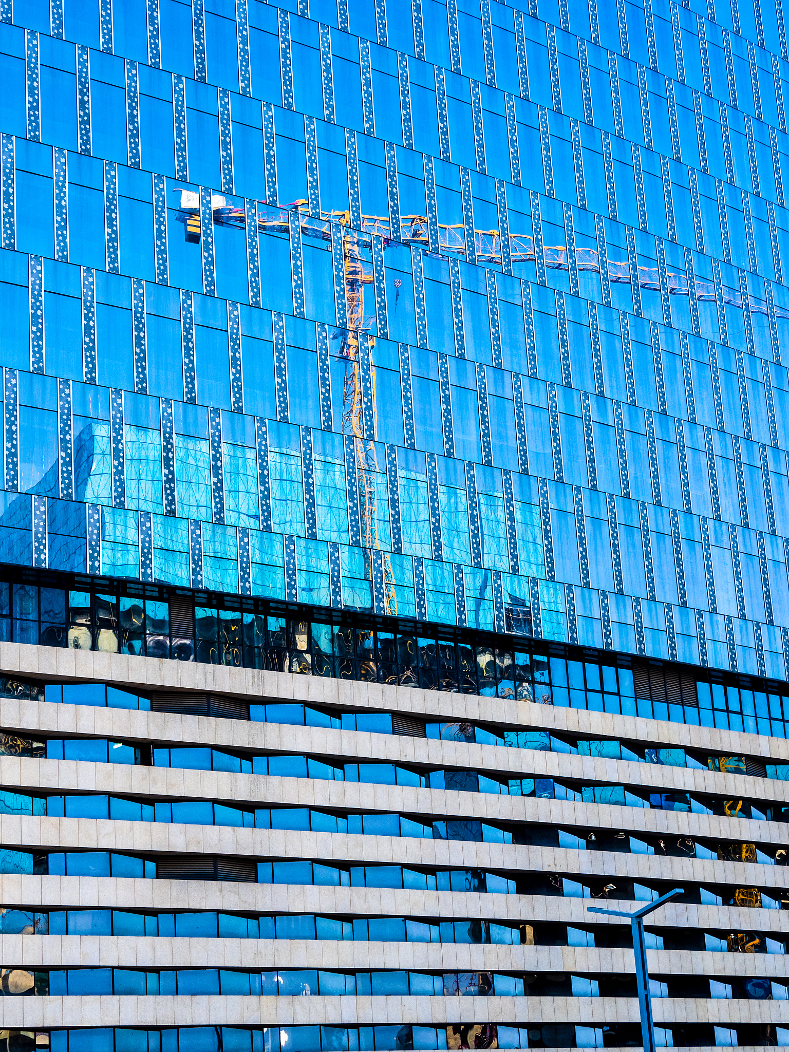 郑州金融学校办学特色：师资、课程、素质、国际化