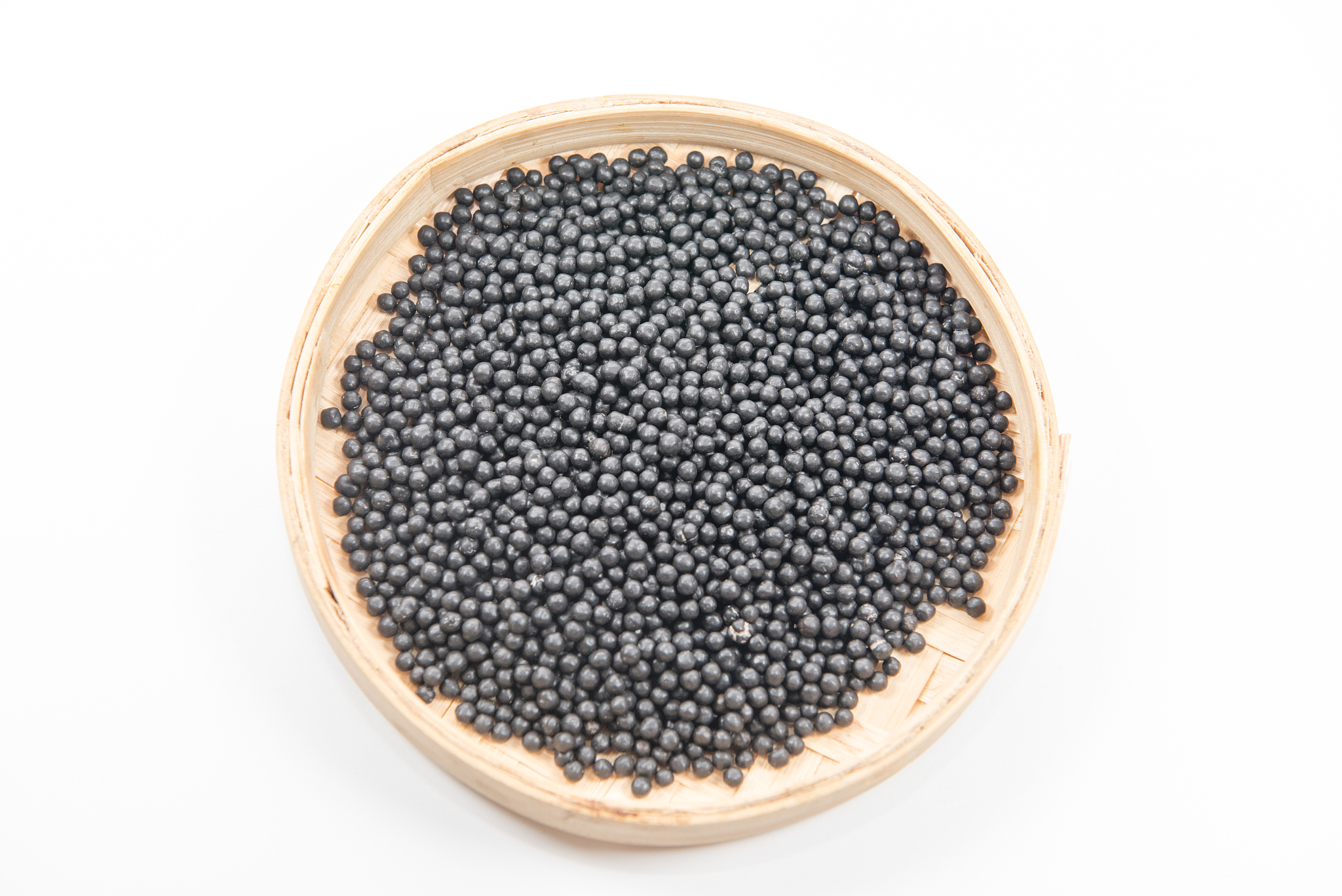 对下面这段话进行改写。二零一四年开展的我国中医科学教育普及现状问卷调查通过分类多步骤和人 口结构的对比抽样调查PPS抽样方法对全国三十一个省区、市的二百四十八个 监测点对15~69岁常住人口开展了问卷调查并通过系统规范的调查方法对研究的 对象认识、认同以及利用中医教育科普知识传播的现状等展开了问卷调查。 结论：二零一四年我国中医药科普状况监测共问卷调查我国15~69岁以上常住人口20213人共收到