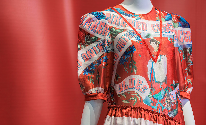 美式复古风席卷中国短袖市场！哪些元素不可或缺？