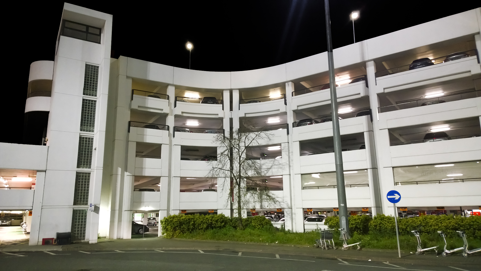 modern, contemporary multi level parking garage.