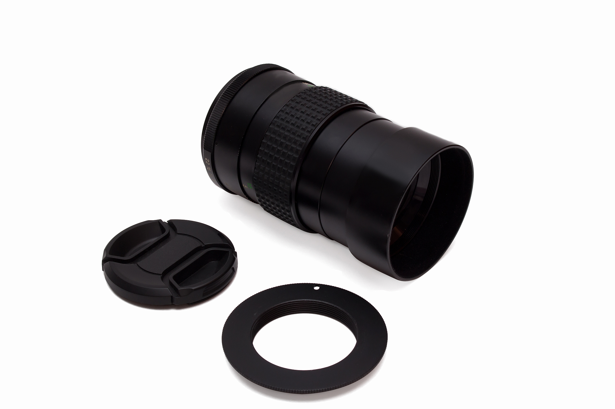 lens with an adapter and a protective cover