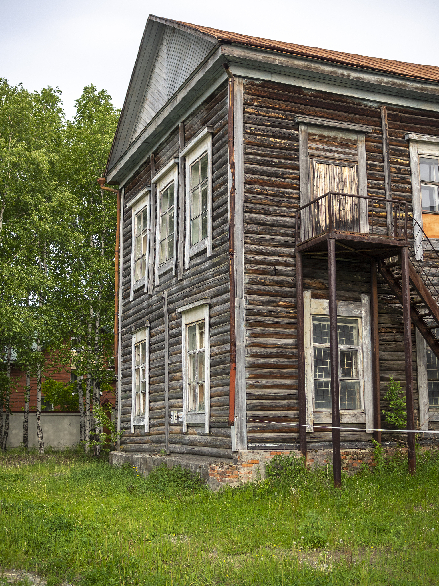 Is This House 20 Years Old? (Too Old for Me?)