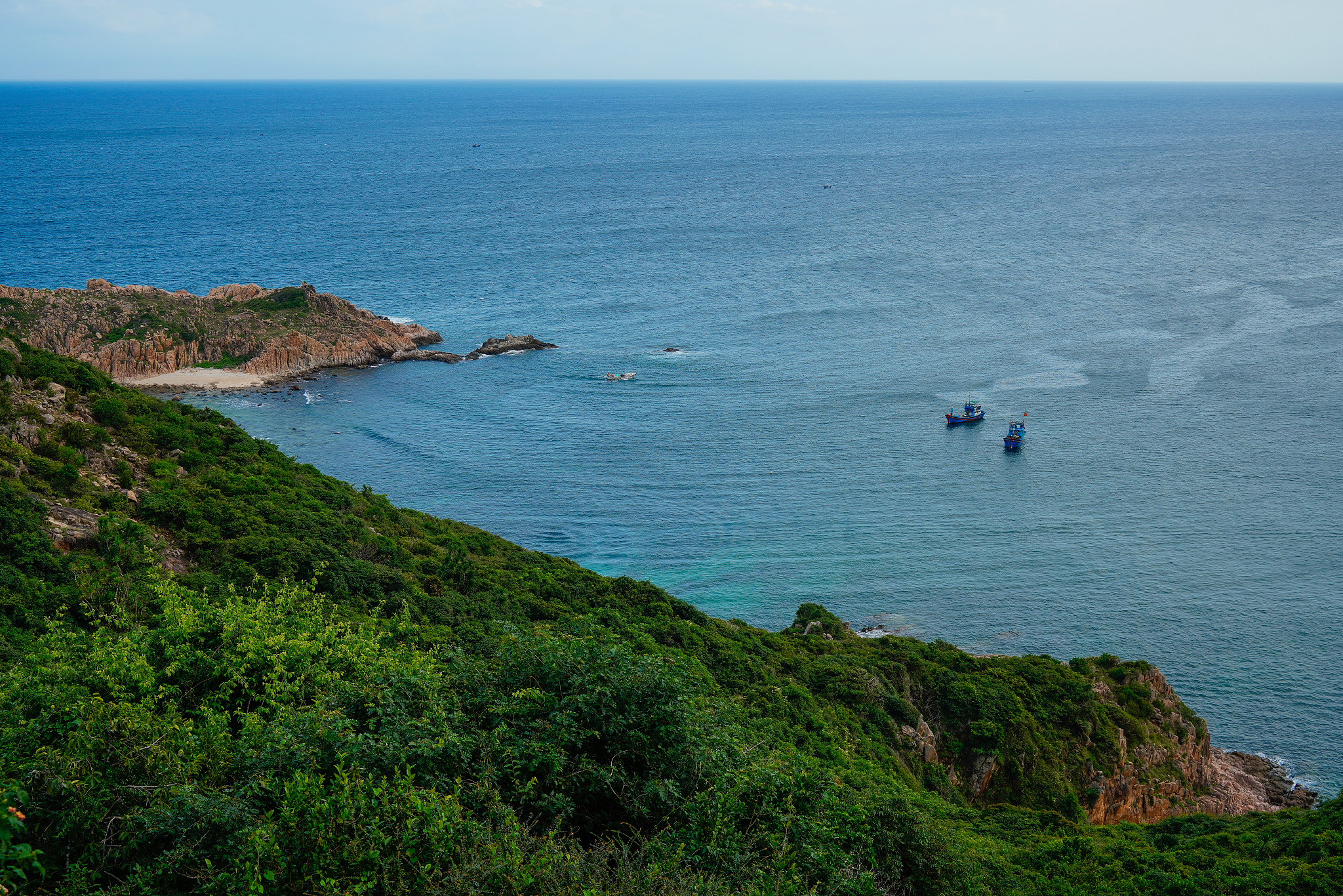 beach cam ranh, vietnam