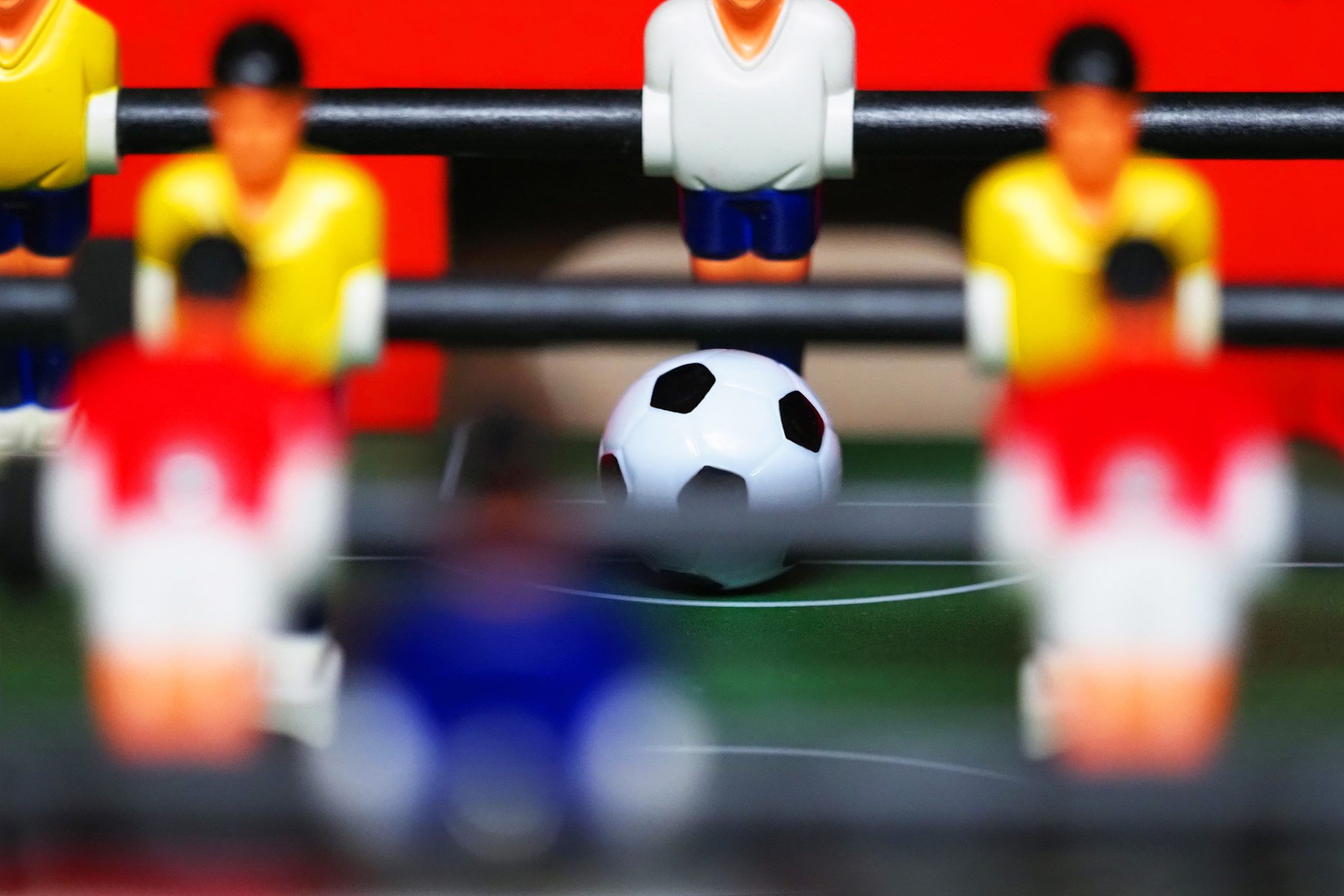 关于体育中足球的理解不少于