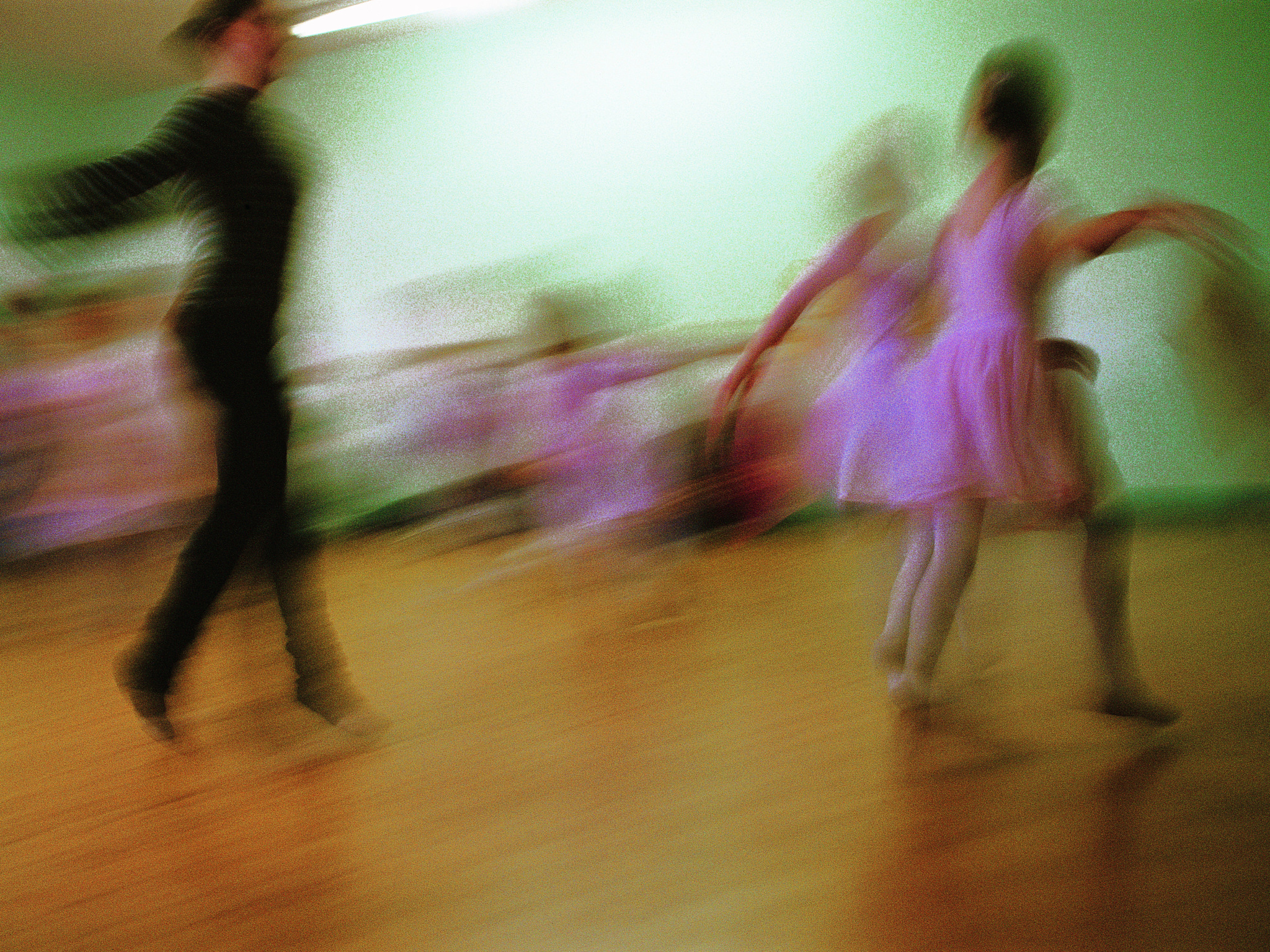 加入舞社的感想：挑战、成长、友谊 -  我的舞蹈人生