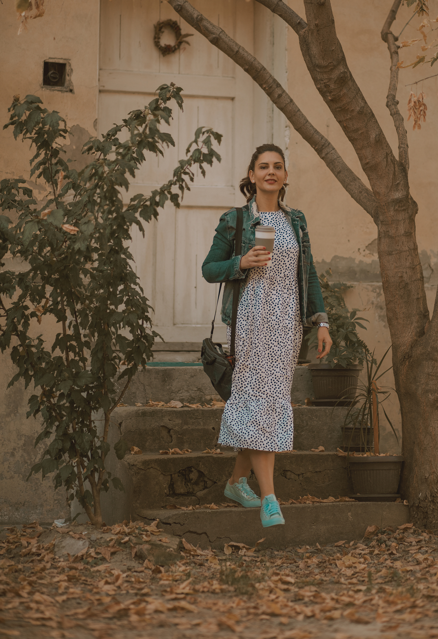 90年代中国复古穿搭指南：宽松舒适，简约实用