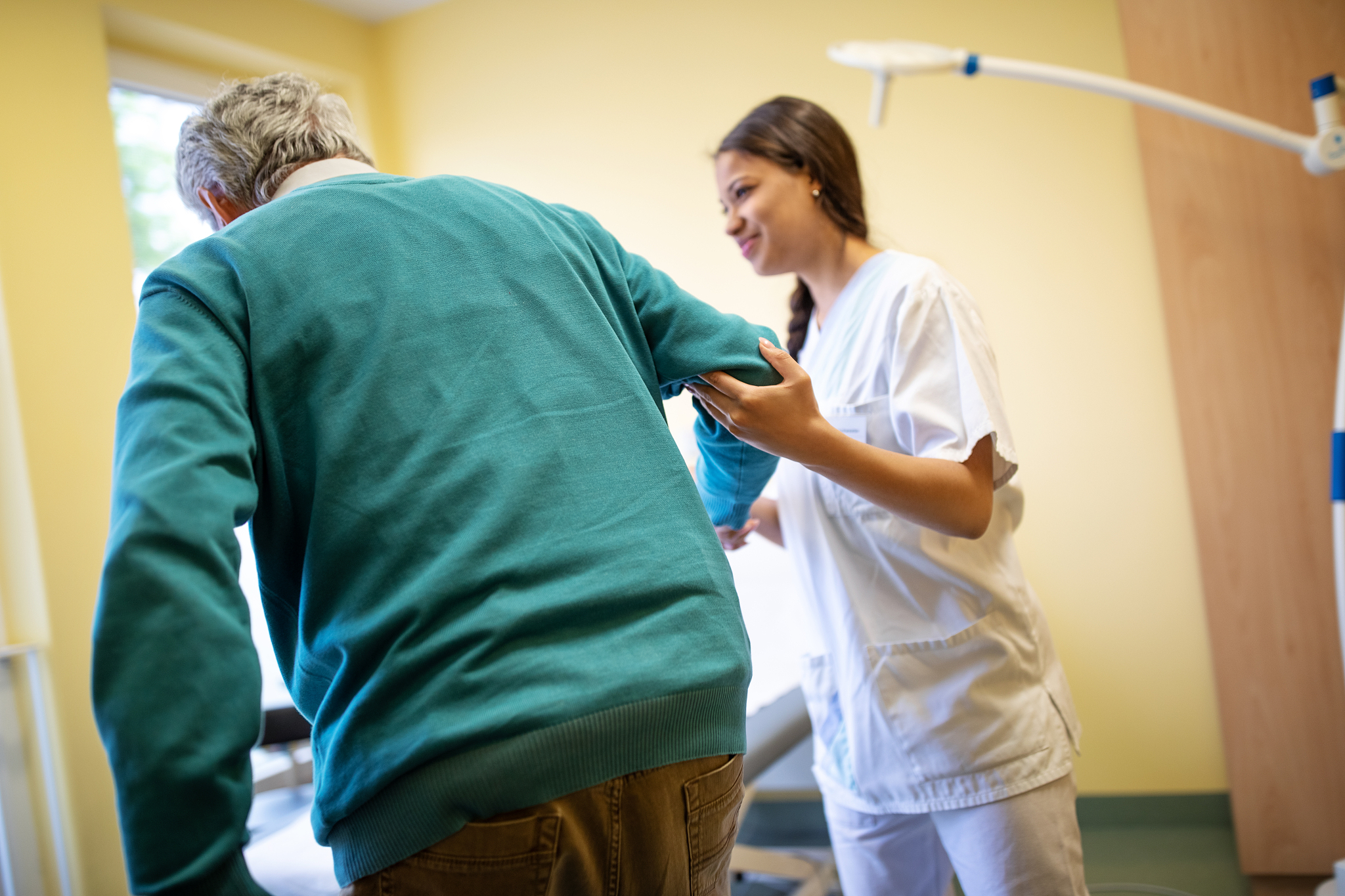 2023年贵州健康职业学院五年制大专招生简章 - 培养优秀医学人才