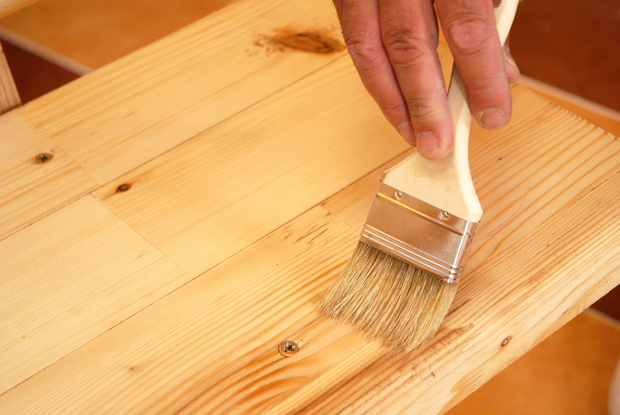 环保原木家具漆品牌推荐：奥德赛、大自然、丝蓝特等