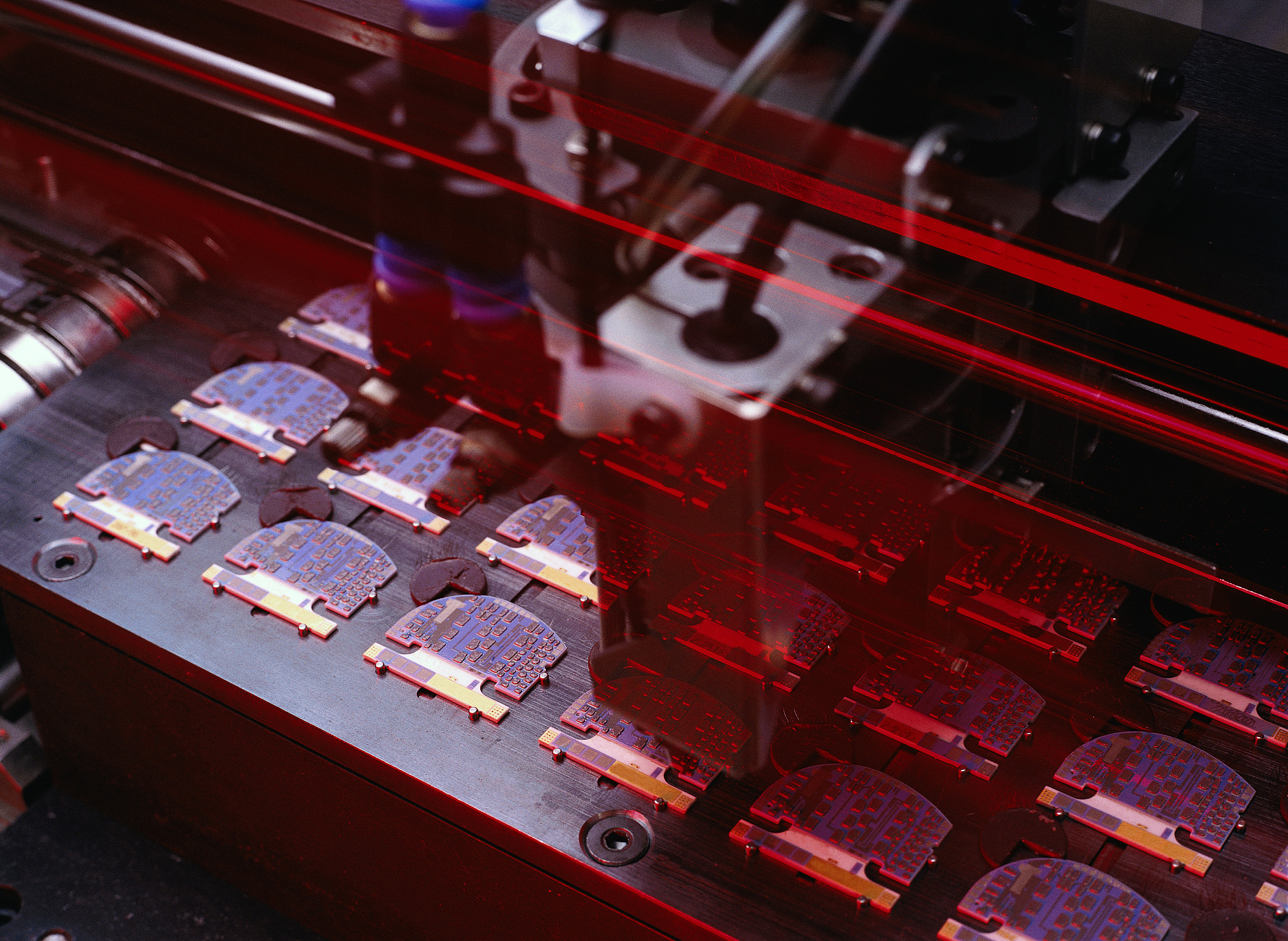 微流控设备：研究现状、应用领域及未来趋势