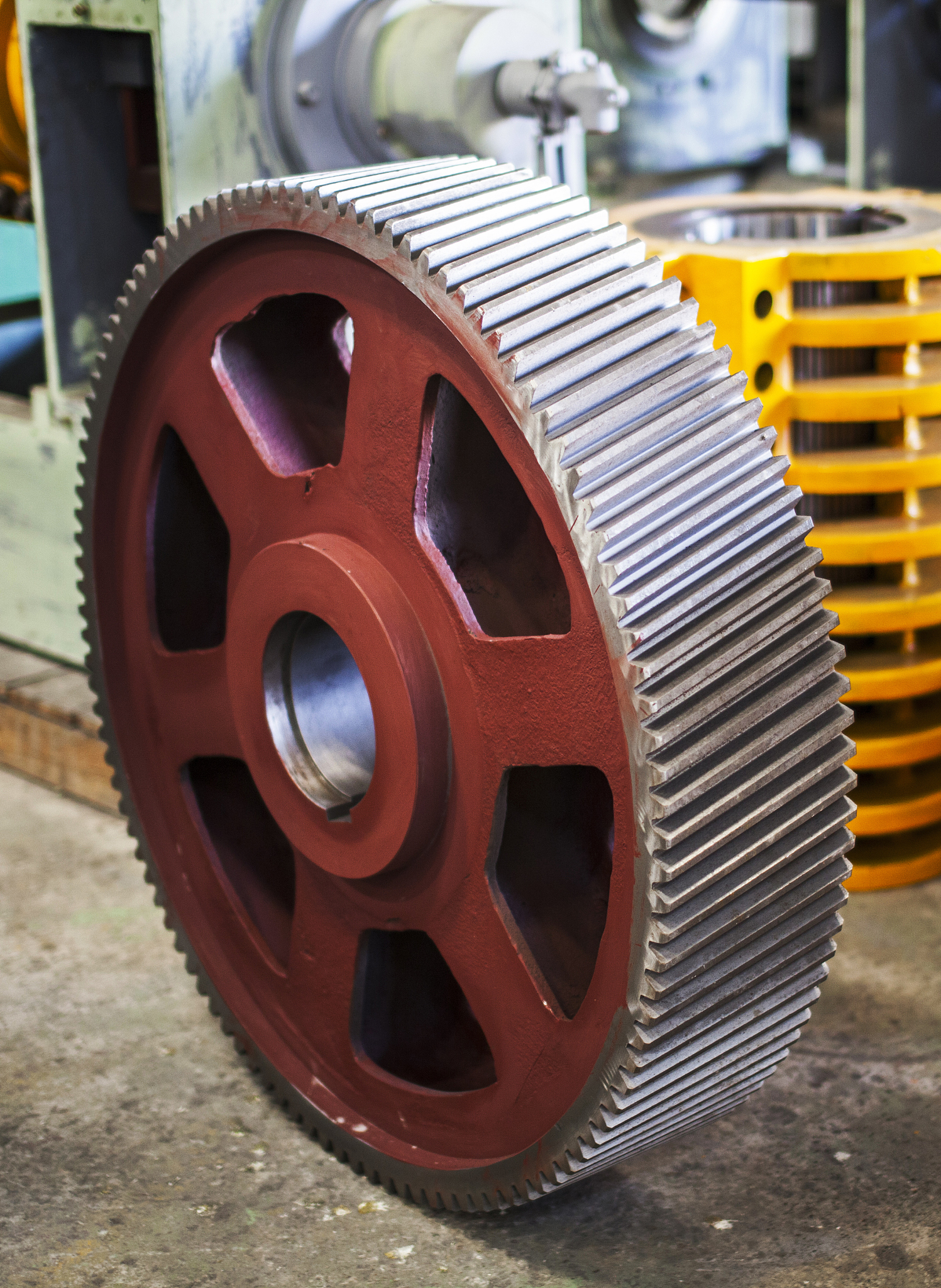 苏州铁路机械学校专业介绍：机电一体化、汽车维修等