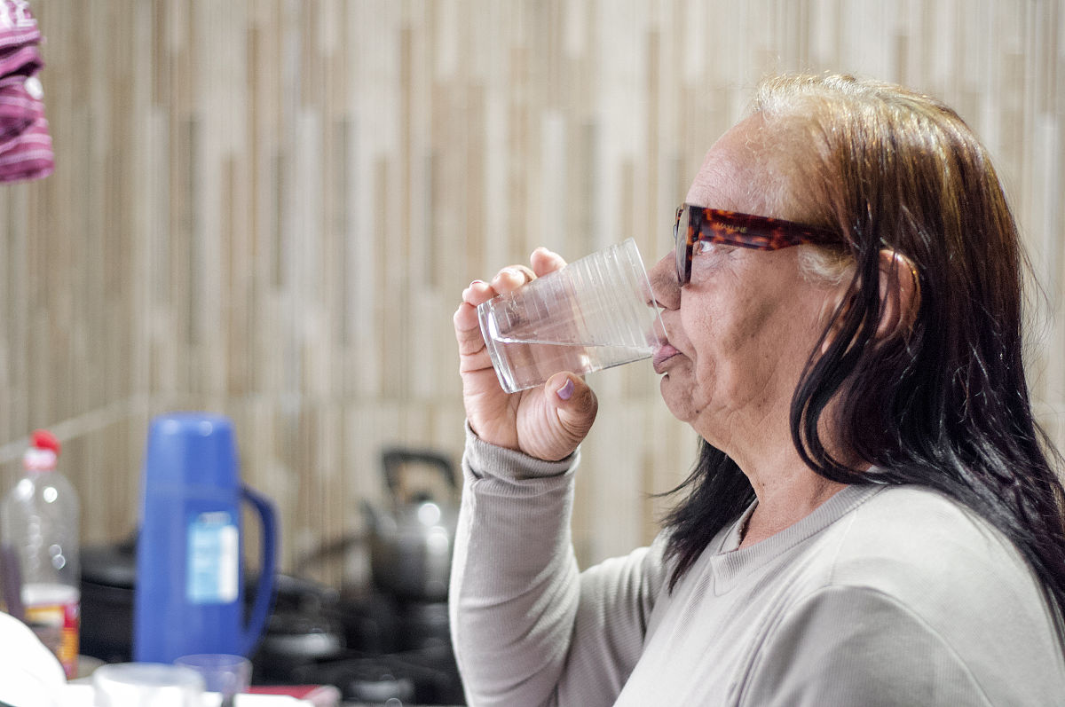 3个喝水坏习惯正在毁掉你的肾！快改掉，为了健康！