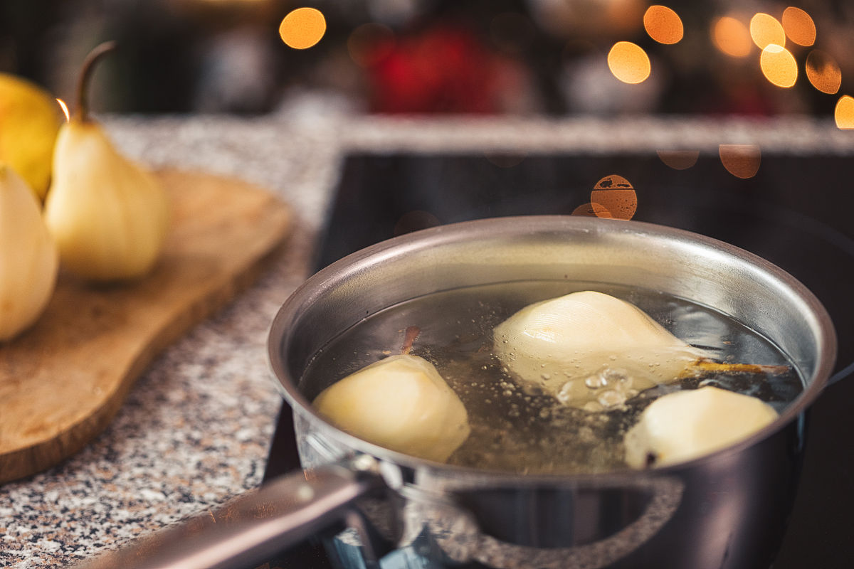 红酒煮梨的做法_红酒煮梨怎么做