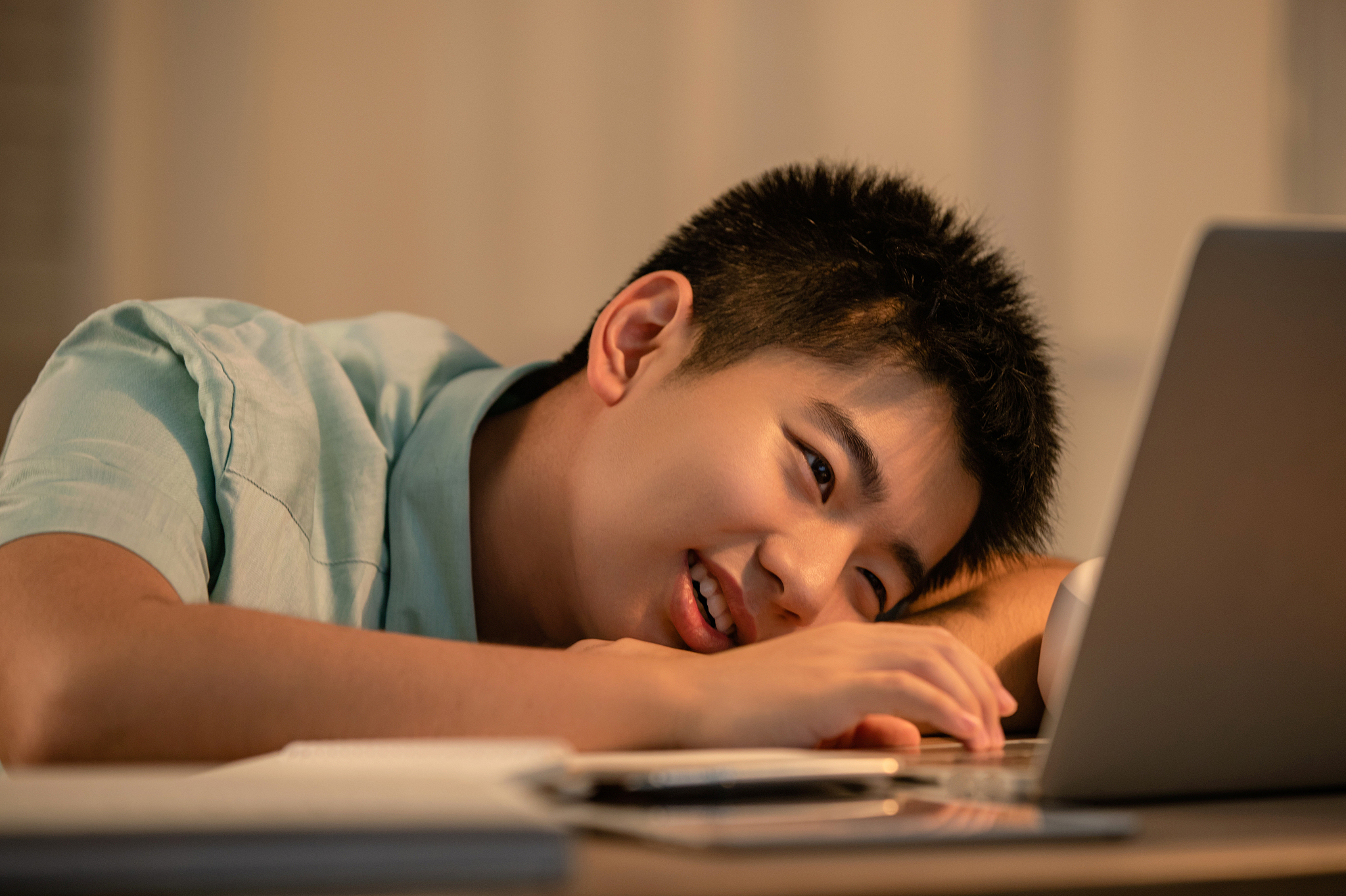 小学生是青少年吗？年龄范围解析