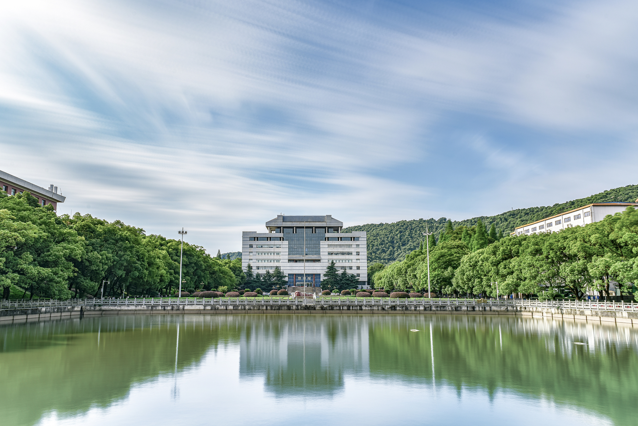 西安建筑科技大学的环境科学专业有没有行业前景