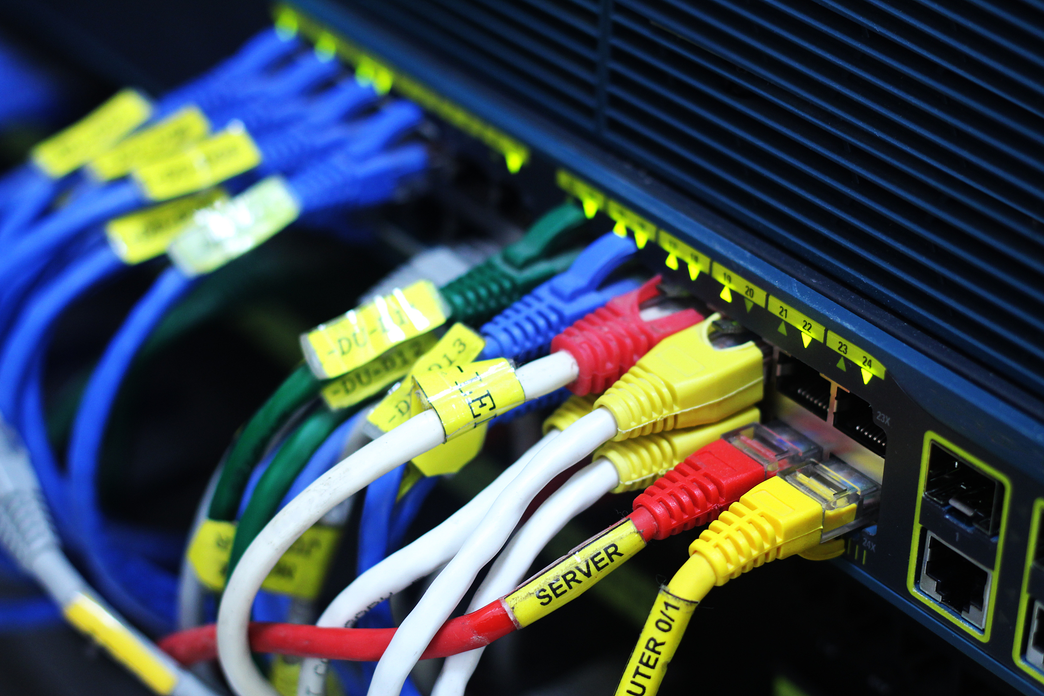 2632789730：在		在哪里？请提供更多上下文信息让我更好地回答您的问题。		2632789730：总线宽度与总线带宽的区别