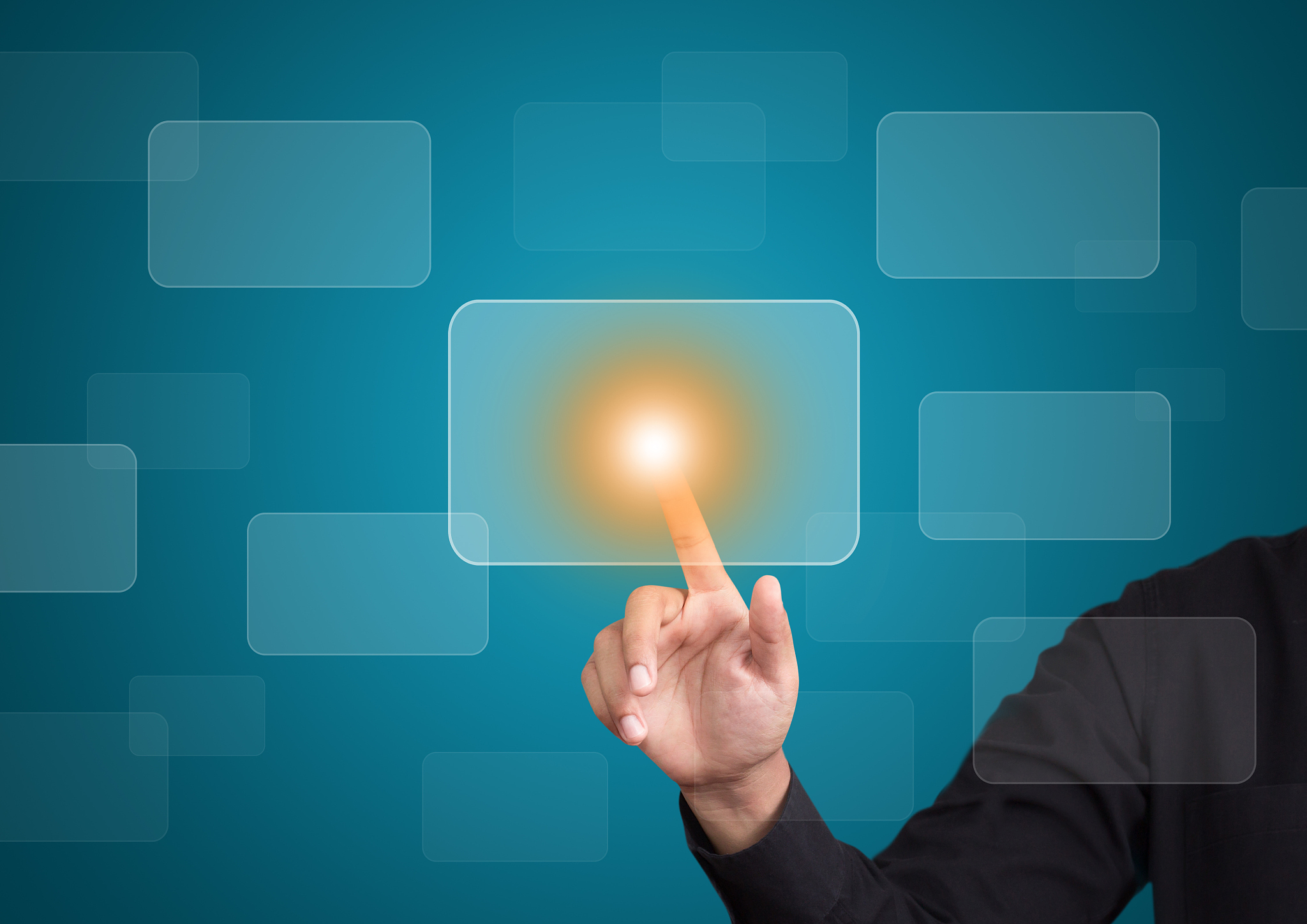 【换个说法】艾博德智慧屏通过光谱偏移技术从光源上阻隔有害蓝光采用PQ颜色校准算法保持画质色域完整不偏黄通过德国莱茵TüV低蓝光认证同时具备AG防眩光技术可适应各种光照环境。