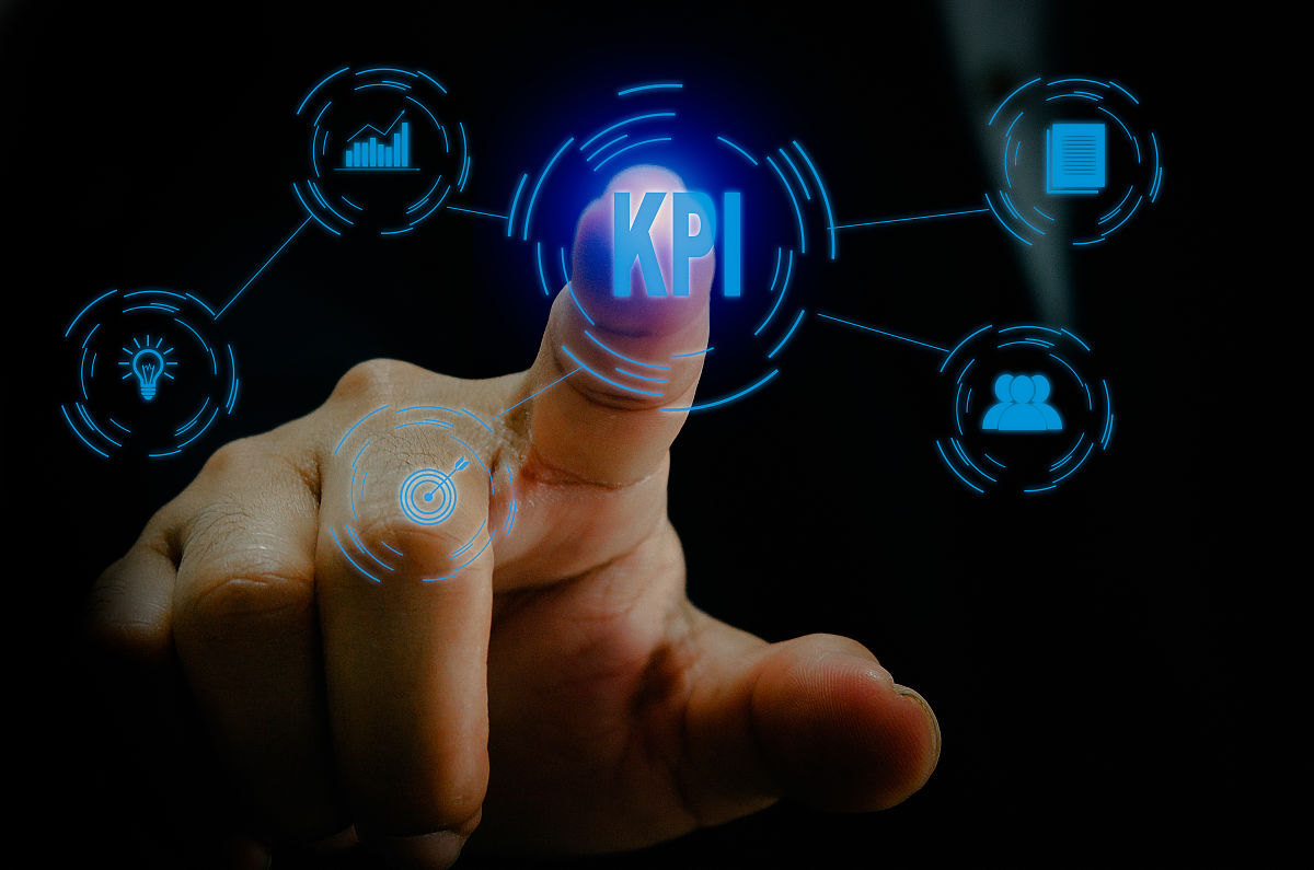 餐饮连锁加盟业务员绩效考核方案与激励机制设计