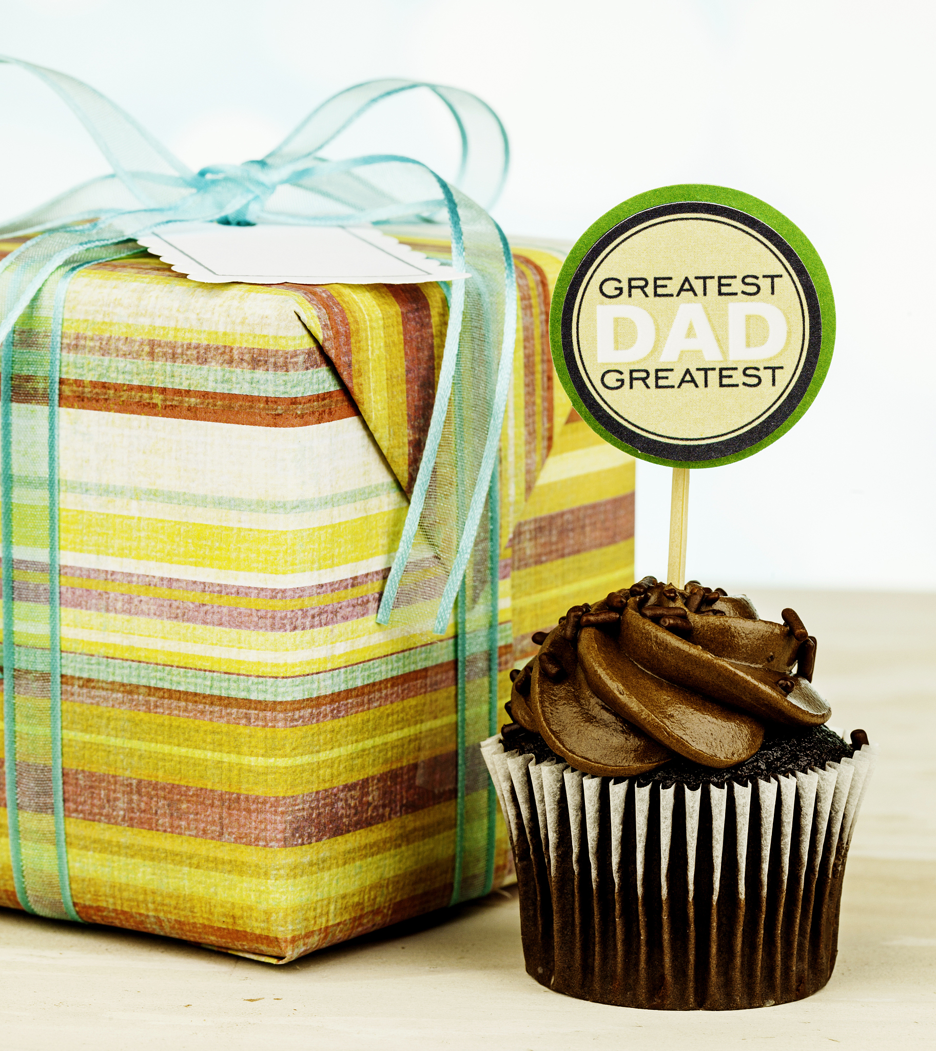 父亲节礼物推荐：200元以内实用走心精选