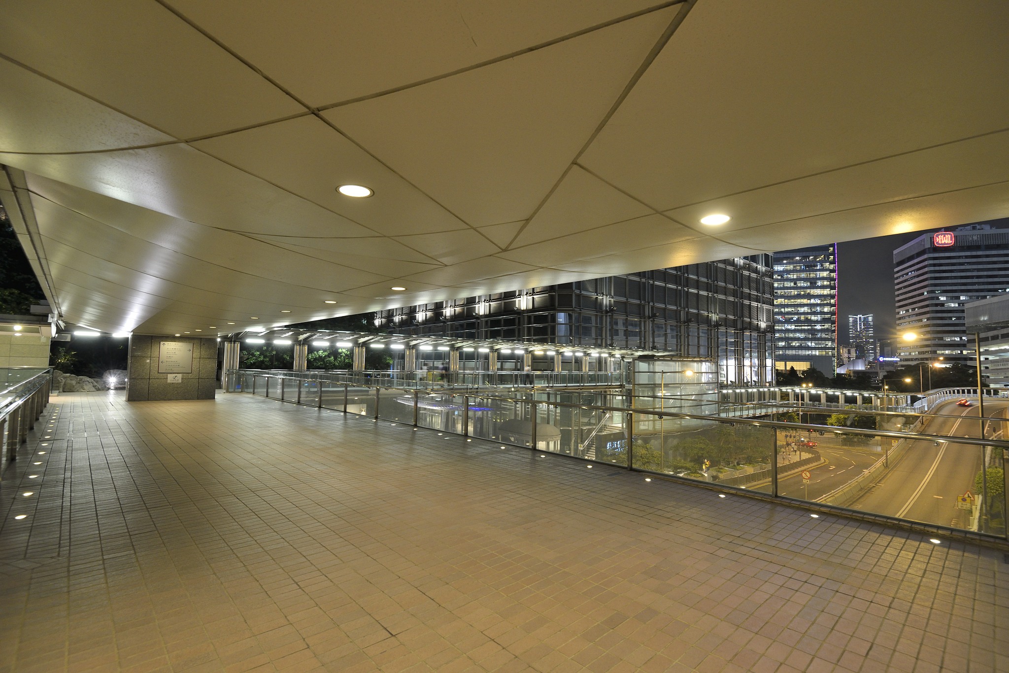 平坝区中等职业学校地址在哪里