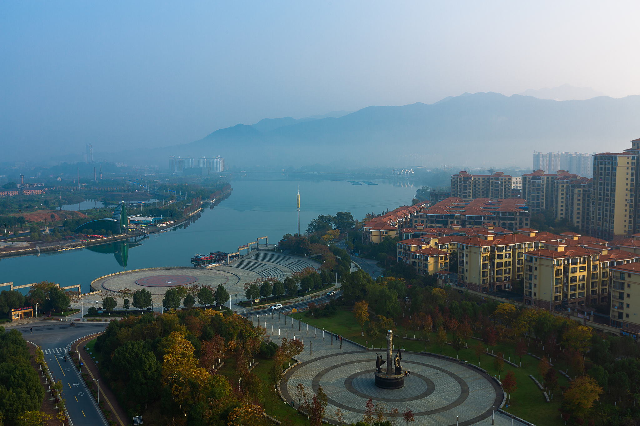 东江的早晨