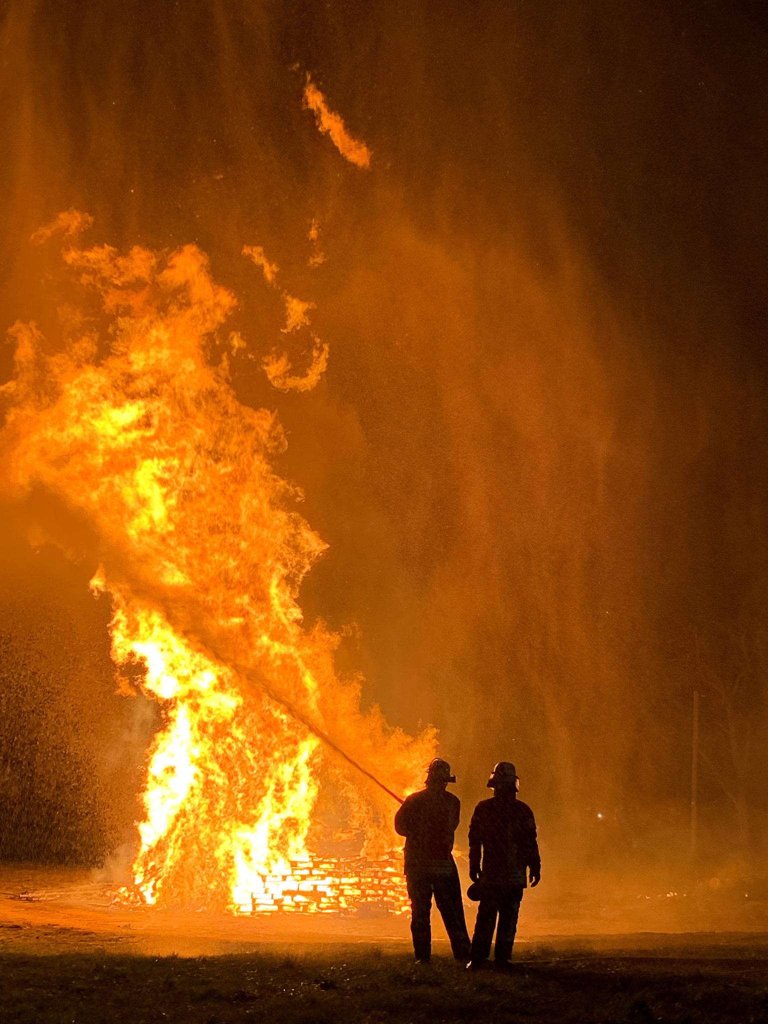 三氯氢硅、甲硅烷、氯硅烷安全指南：易燃性与风险