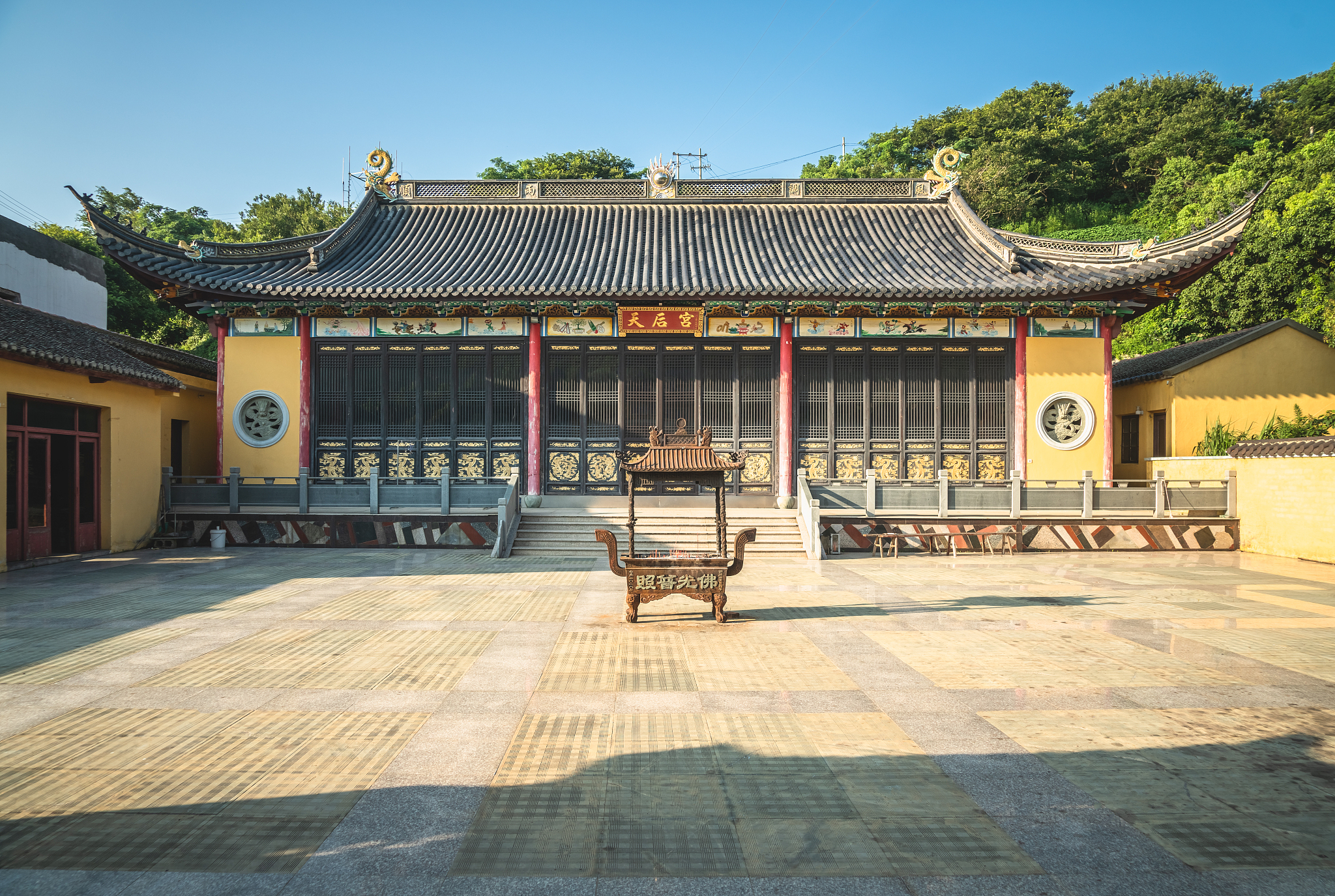 chinese old temple