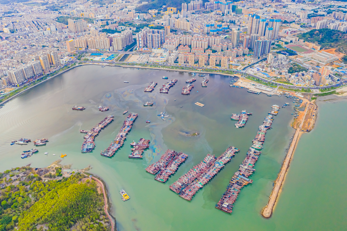 Shantou: A Vibrant City in Guangdong Province - Explore its Culture, Economy & Beauty