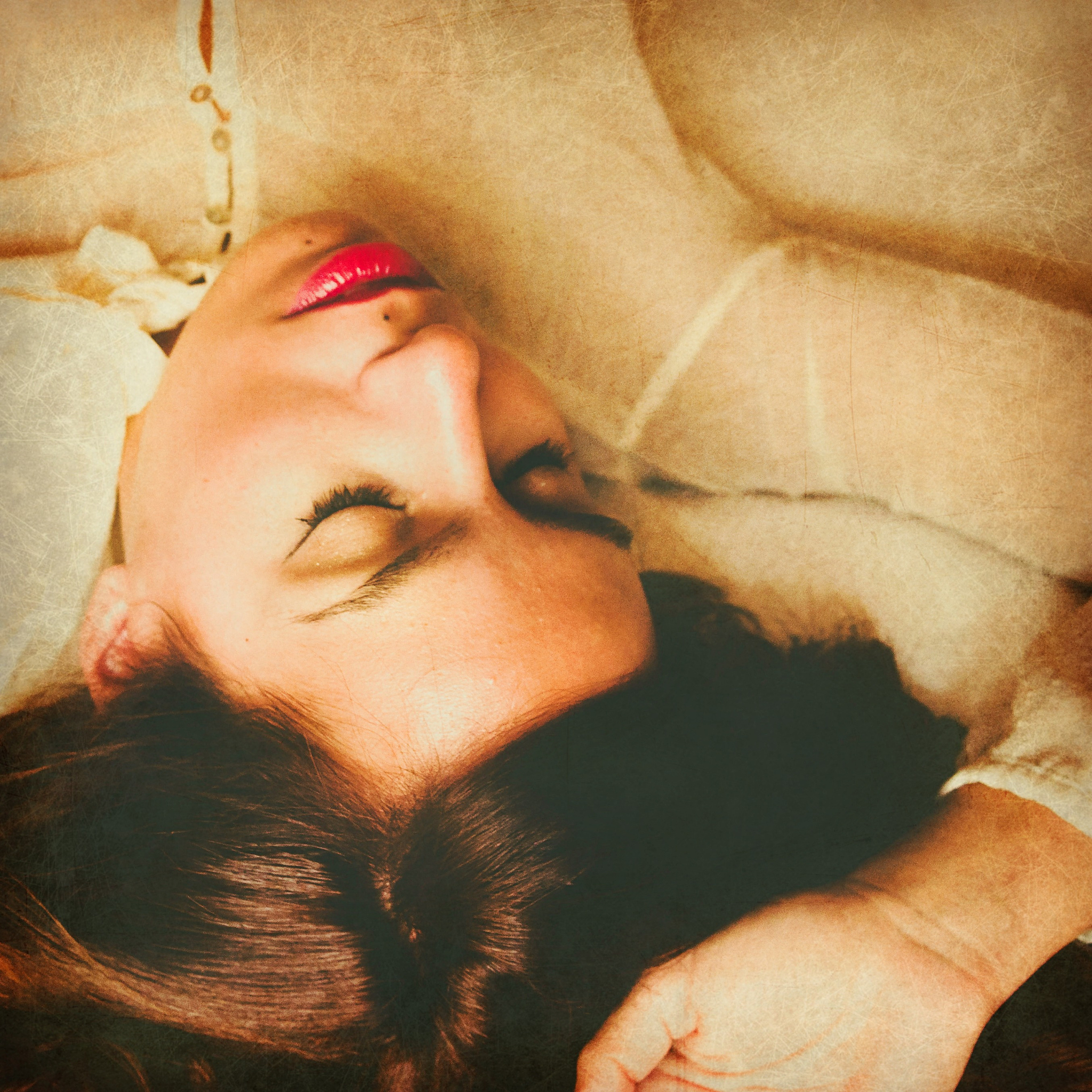 《戏梦巴黎》：贝托鲁奇对电影的致敬与反思