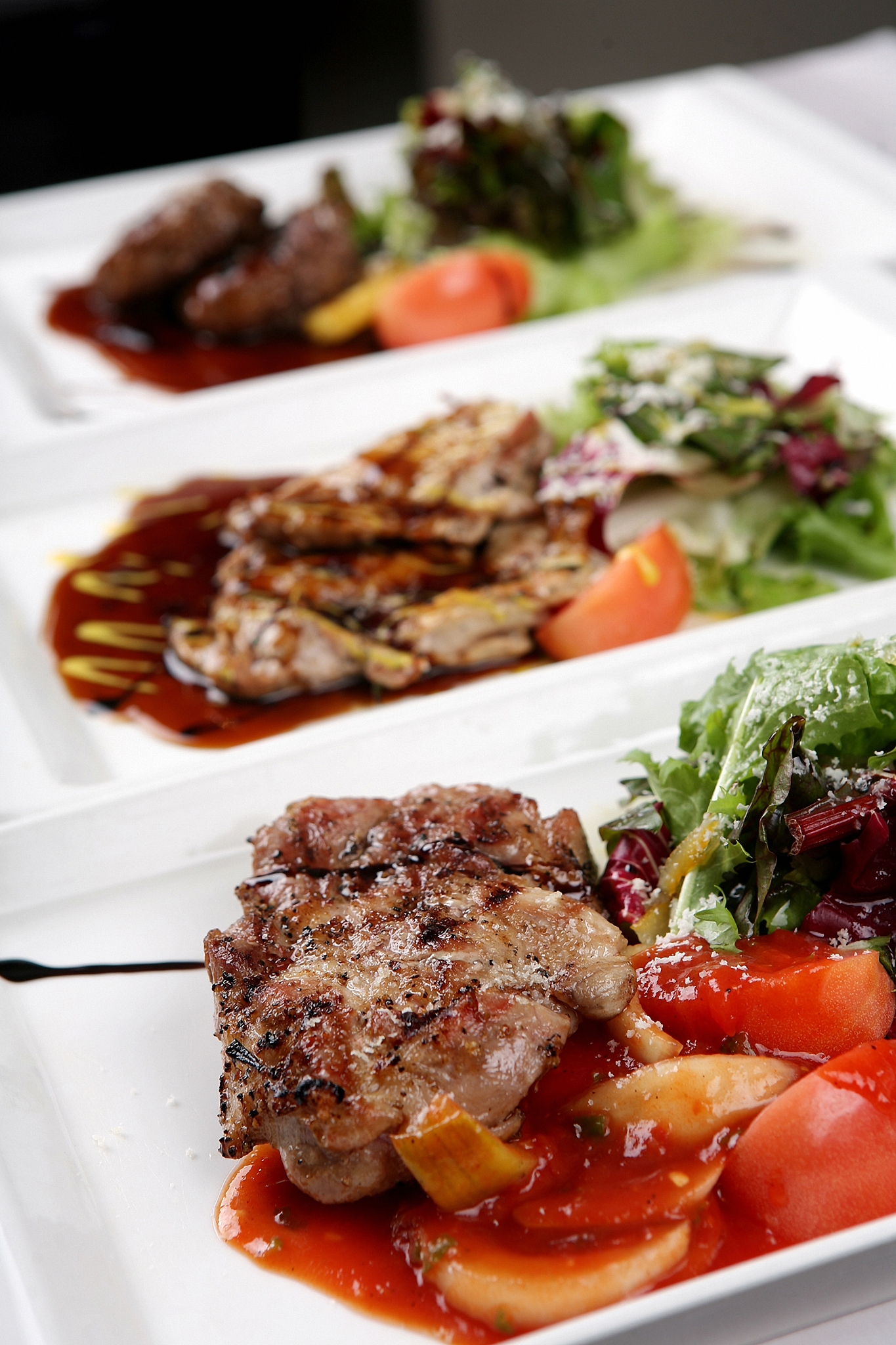 学校食堂冷冻食品清单 - 50种美味选择