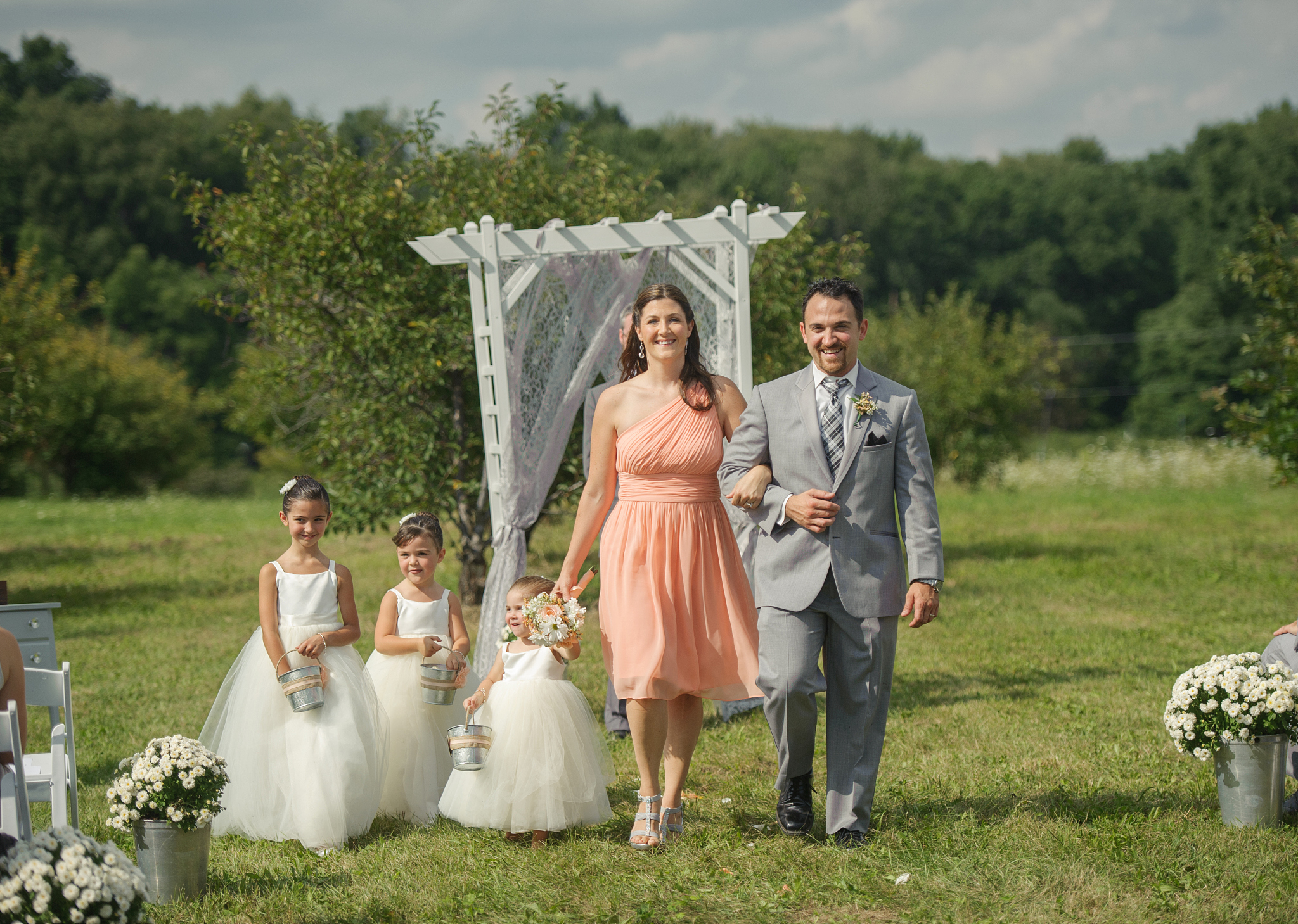 浙江女孩做花童