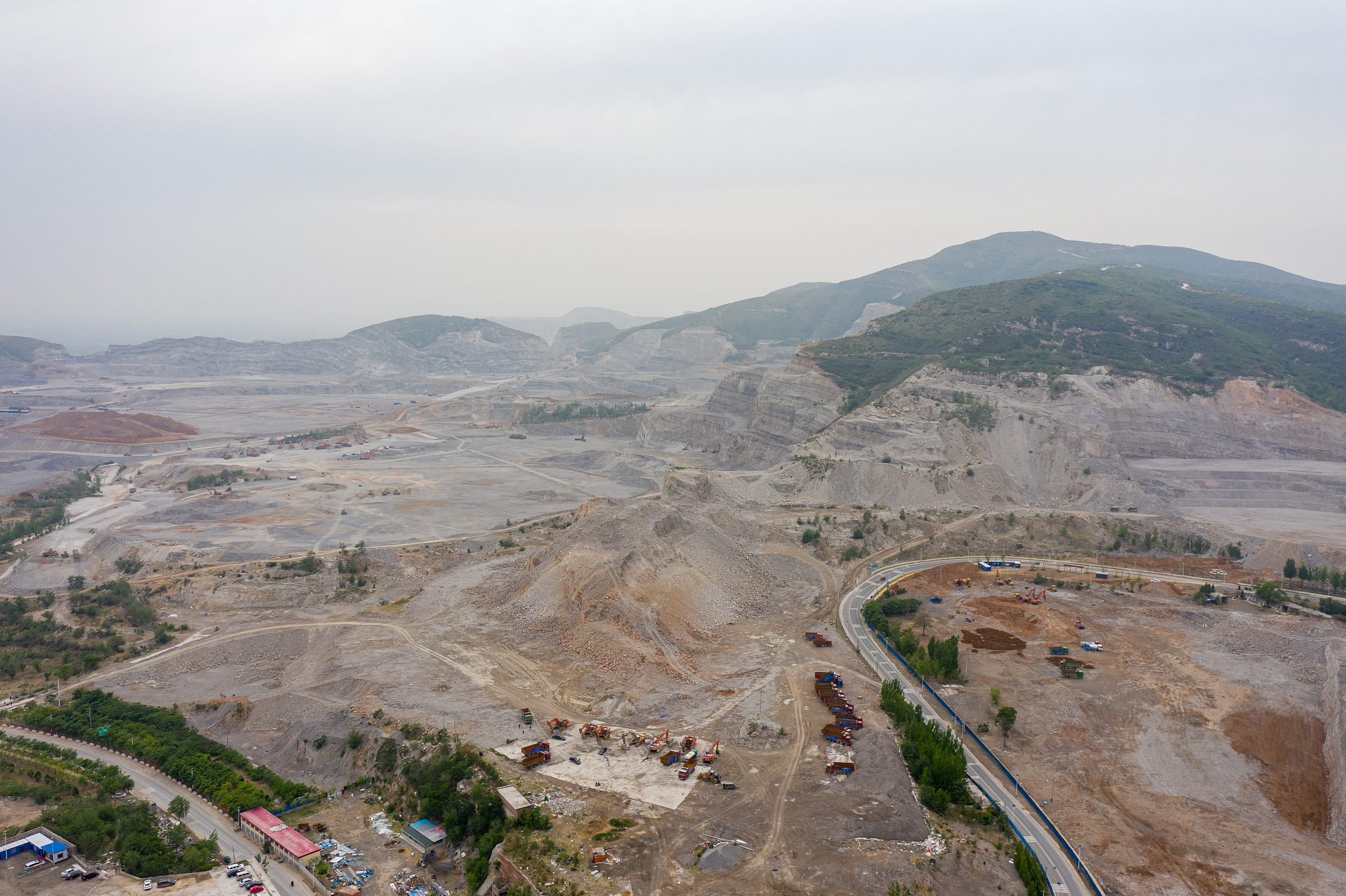 南京飞地梅山铁矿成功秘诀：地理优势、政策支持和创新模式