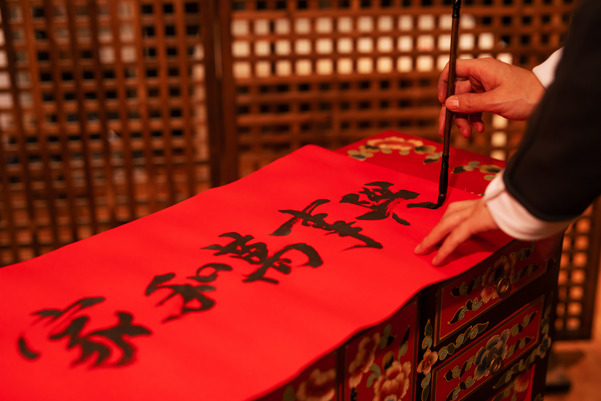 换红单子每次都要开光吗 为什么帮我用200字详细描述