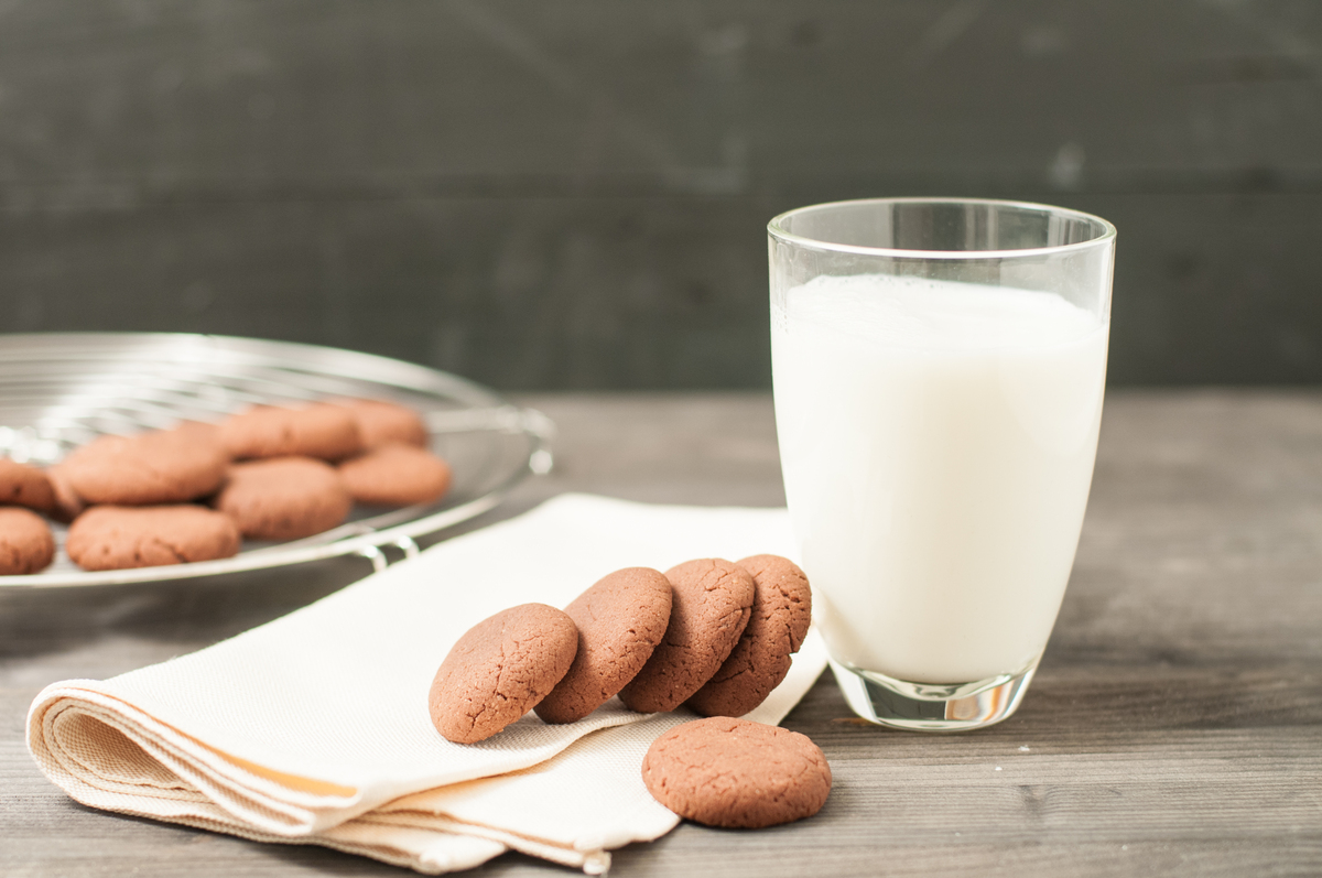 早餐奶可以中午喝吗？解答你的疑问！