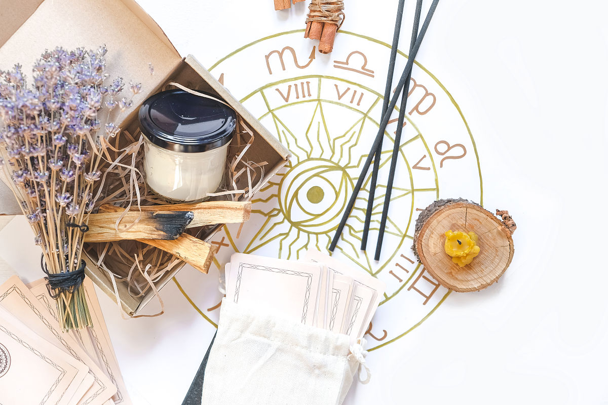 东莞大朗职业中学招生办联系电话 - 优质教育资源，助力学生全面发展