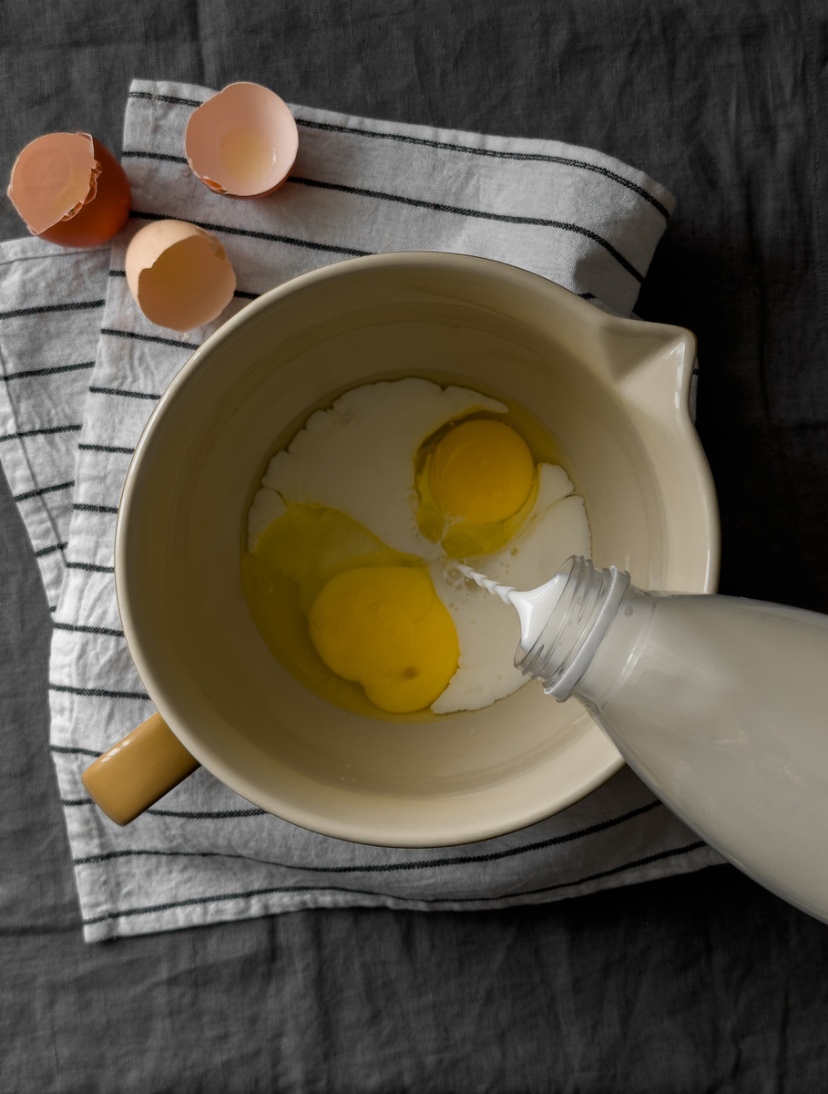 开水冲鸡蛋治胃病？别乱来！这1味料才是关键！