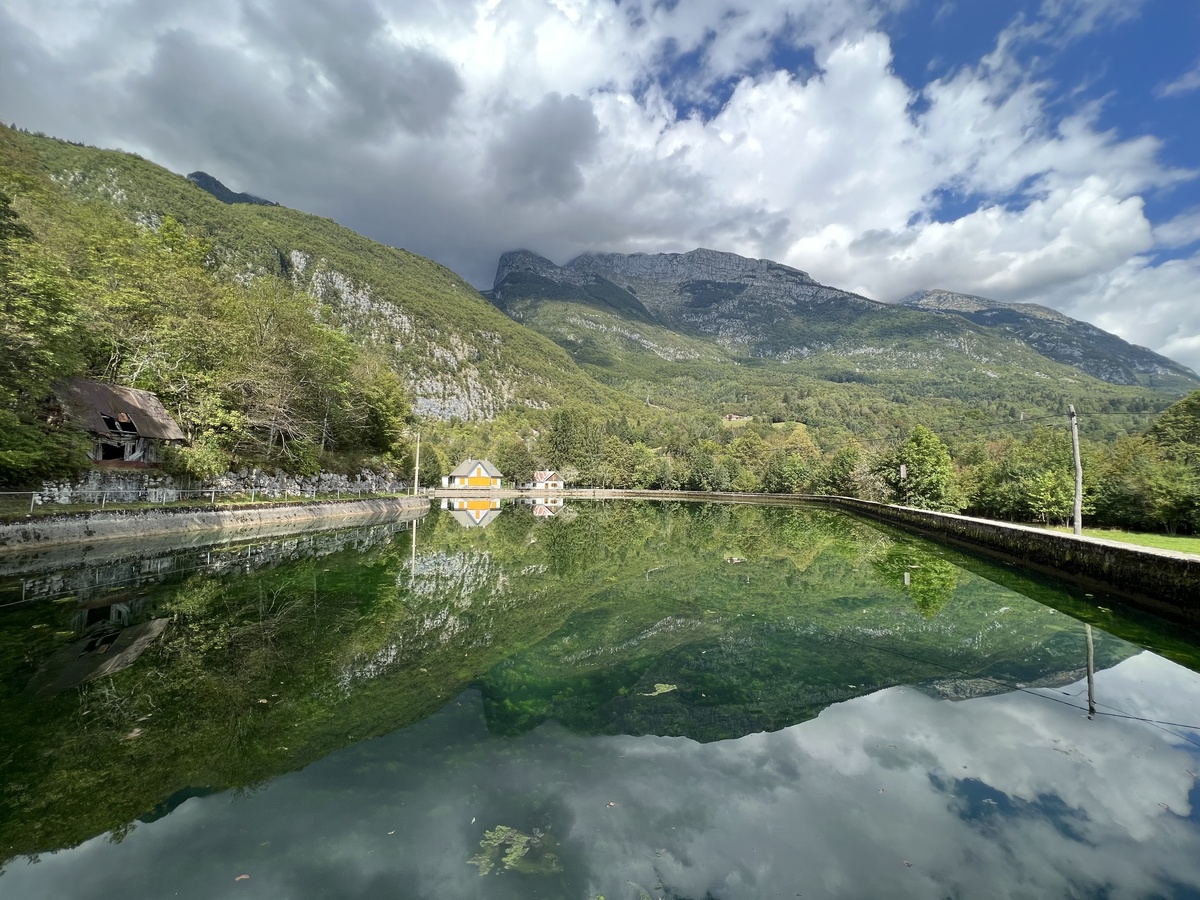 云南旅游攻略：亲近大自然，探索壮丽景观