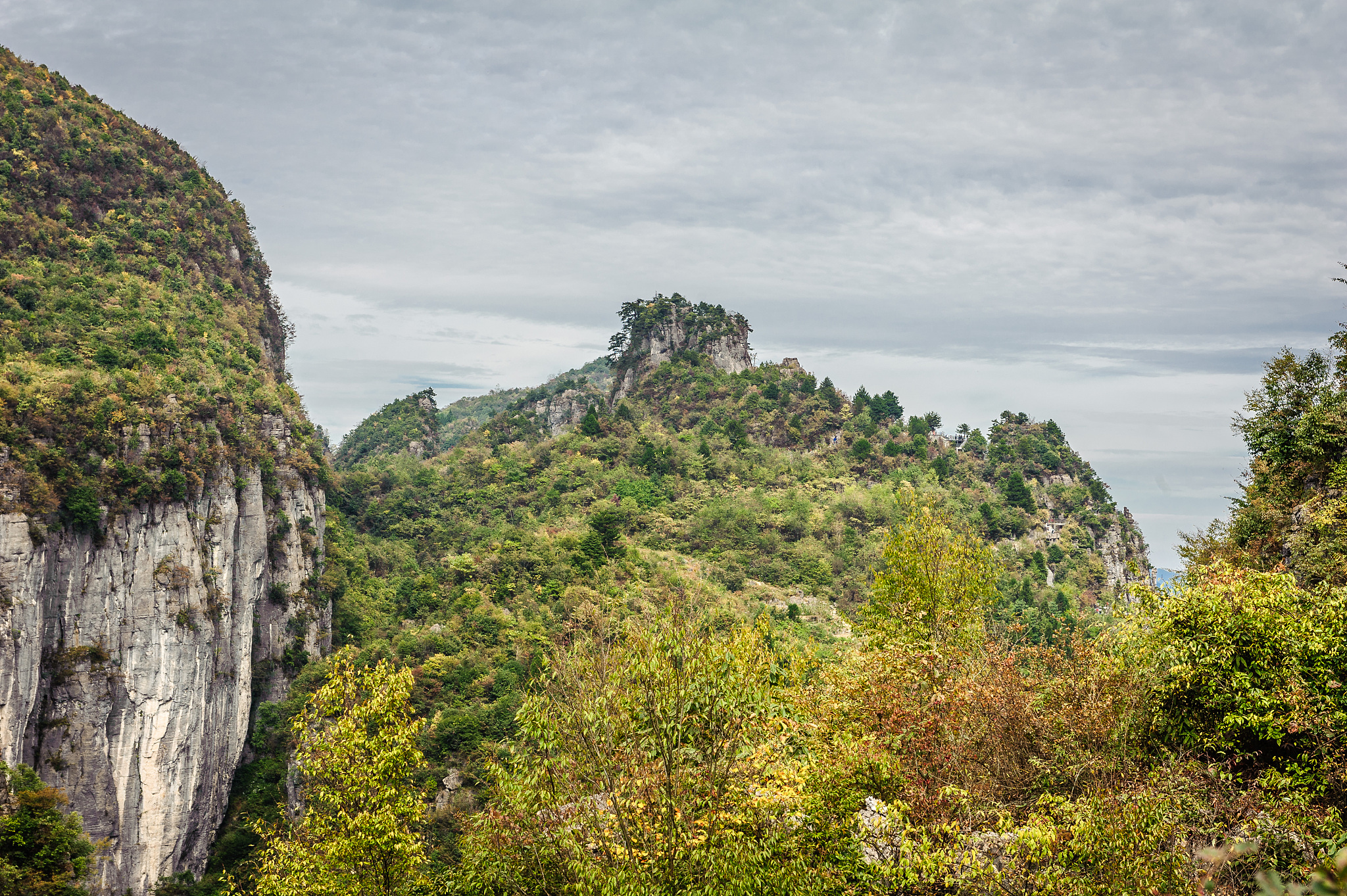 瑶山情思：江南第一山的美景与文化