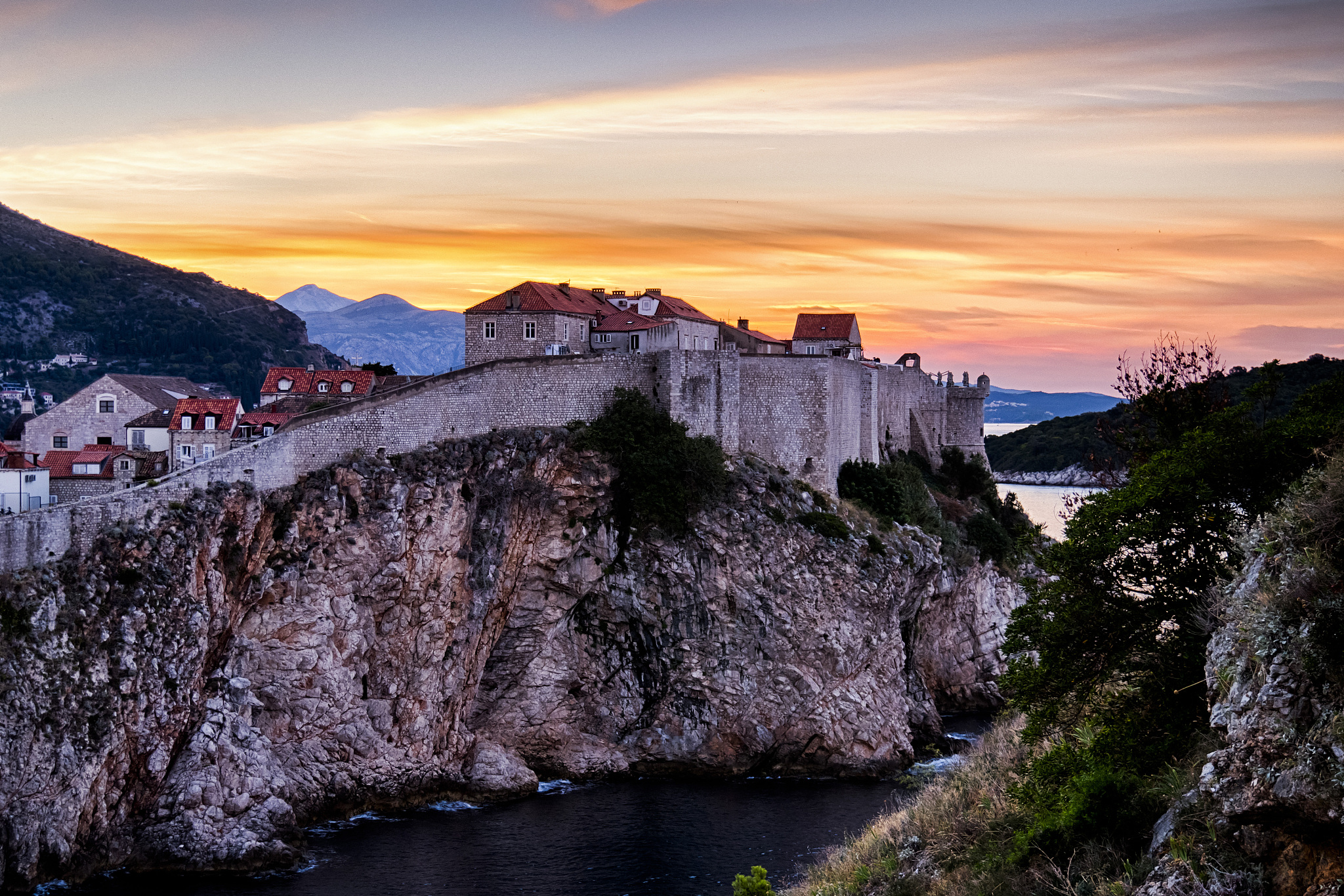 cityscape of dubrovnik with city walls