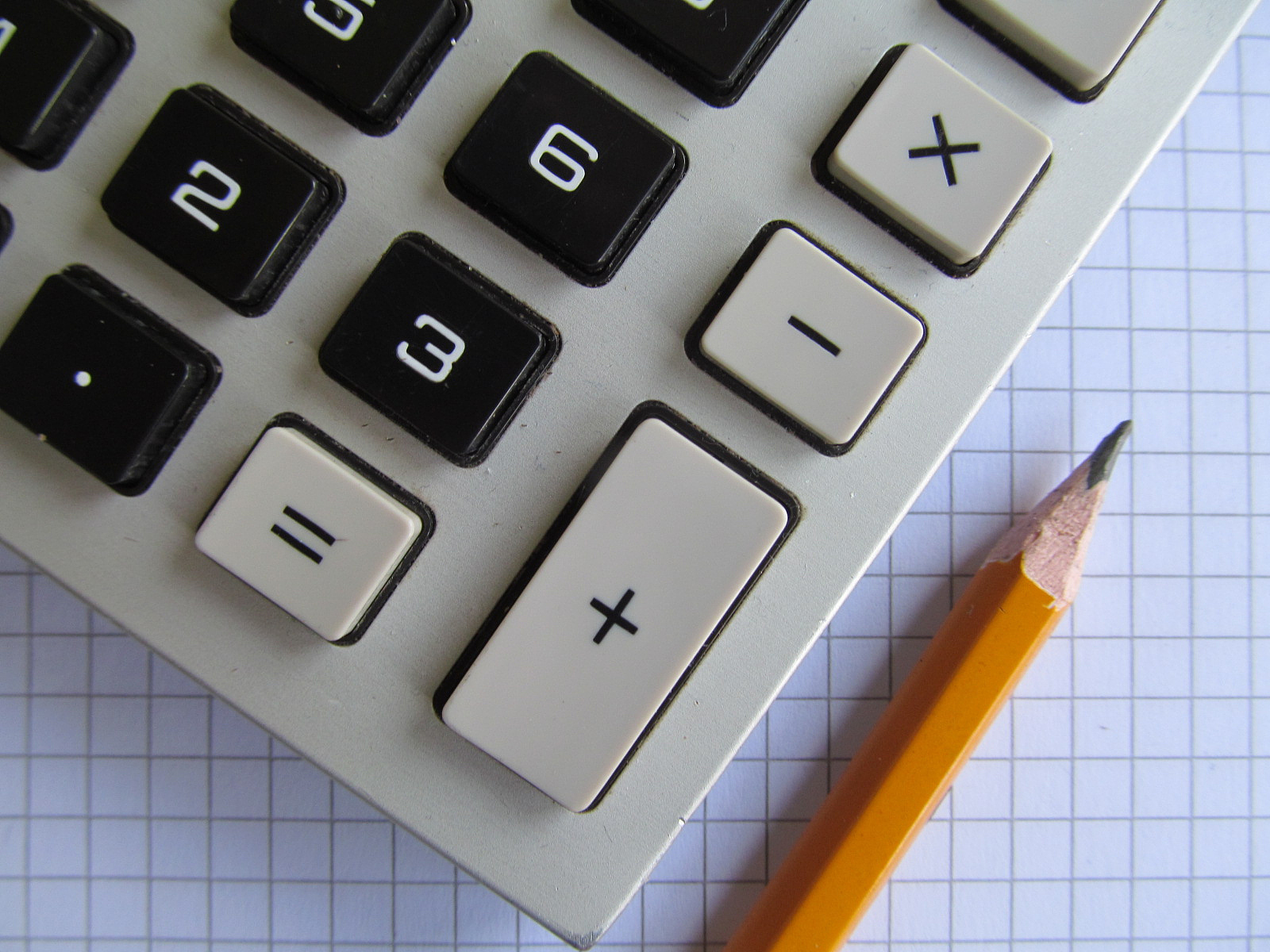 27和72的最小公倍数用短除法