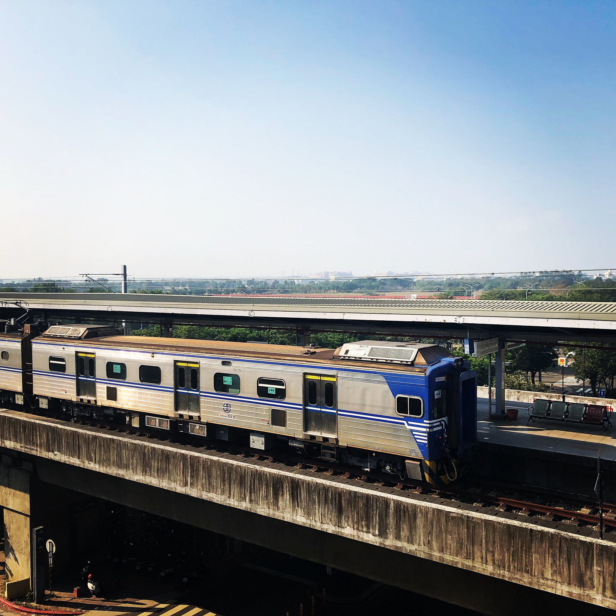 邛崃市职业高级中学城市轨道交通专业招生简章 - 培养城市轨道交通领域专业人才