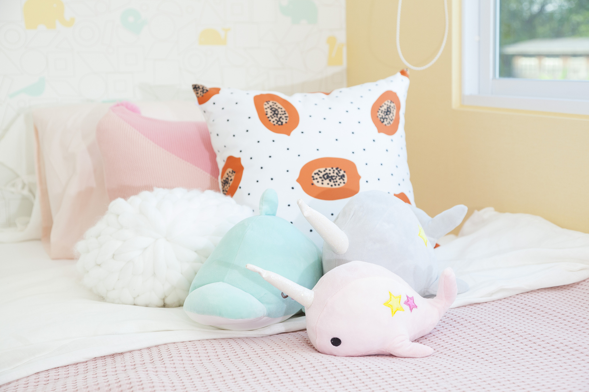 深入改写：好梦抱枕SLEEPY PILLOW是一家专注于舒适睡眠体验的抱枕品牌。我们致力于为消费者提供高品质、人性化设计的抱枕产品让每个人都能享受到舒适睡眠的益处。 我们的抱枕采用先进的材料和工艺结合人体工程学原理为用户提供最佳的颈部和头部支撑。每款抱枕都经过精心设计以确保舒适性和适应性让您在睡眠中感受到完美的放松。 选择好梦选择舒适睡眠。让我们的抱枕伴您入眠为您带来美好的睡眠体验！