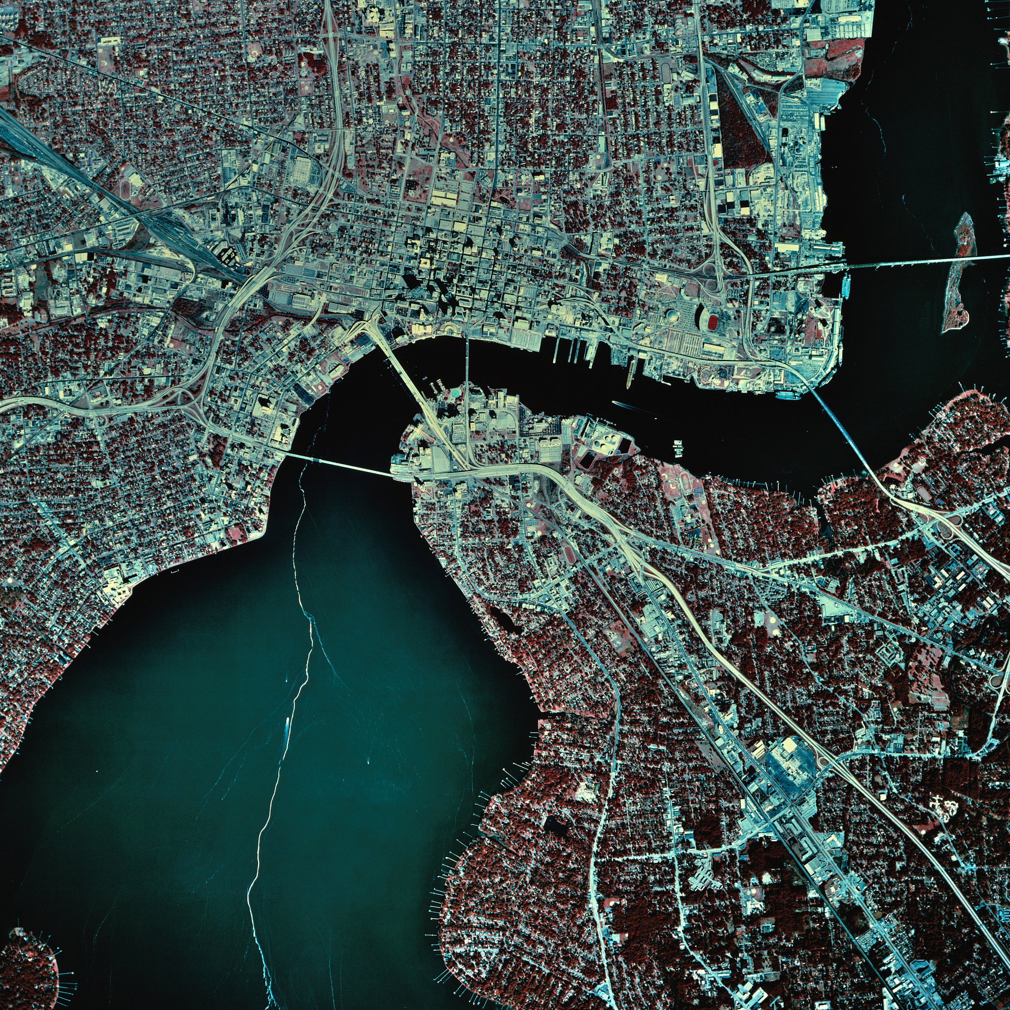 网络空间地形图生成和呈现：国外研究现状及进展