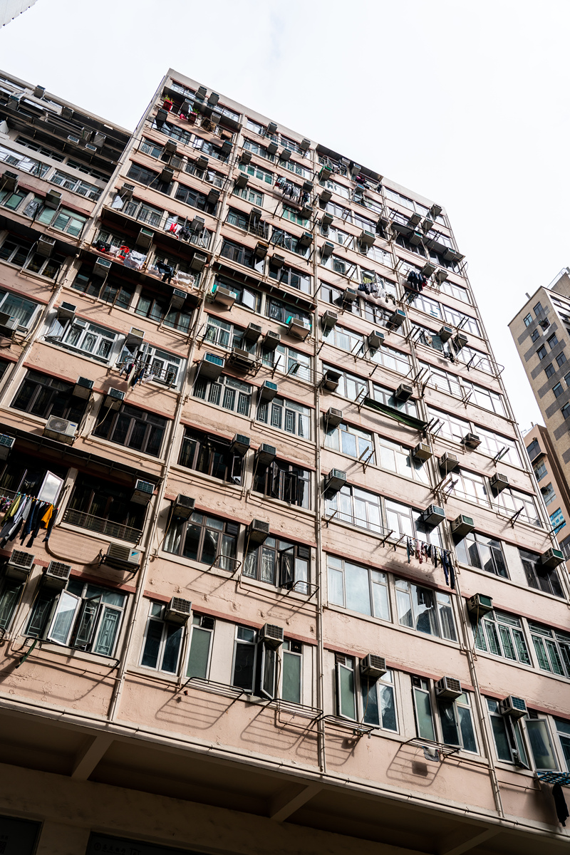 香港楼宇修复经验：内地老旧小区改造的启示