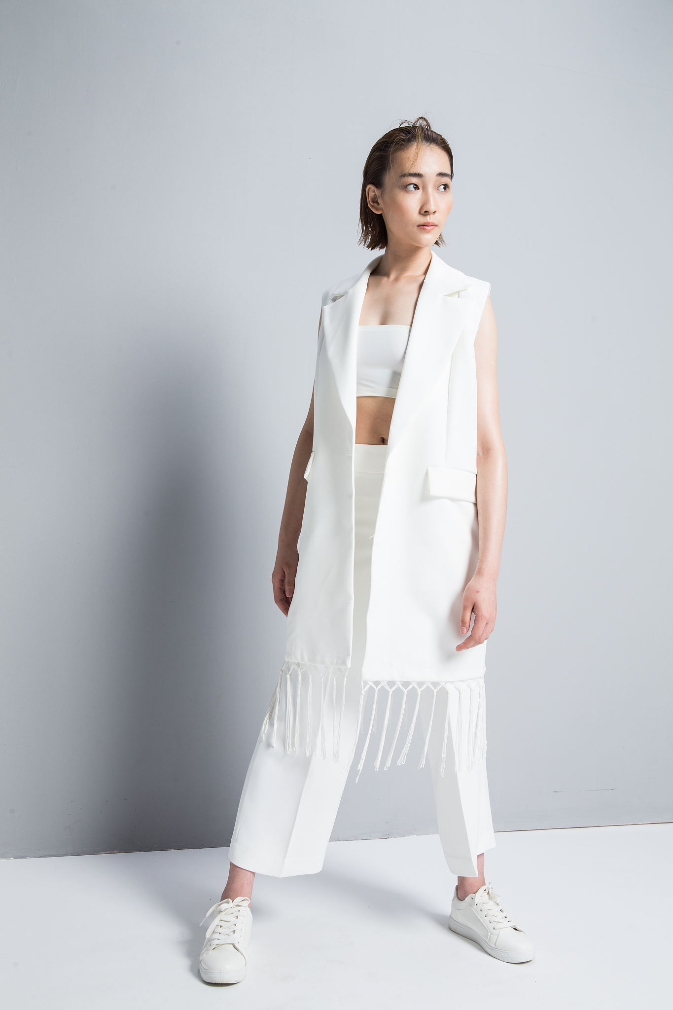 写5条跟卖衣服有关的短视频口播文案