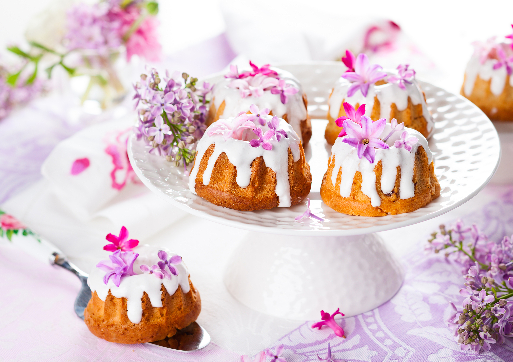 easter  cakes