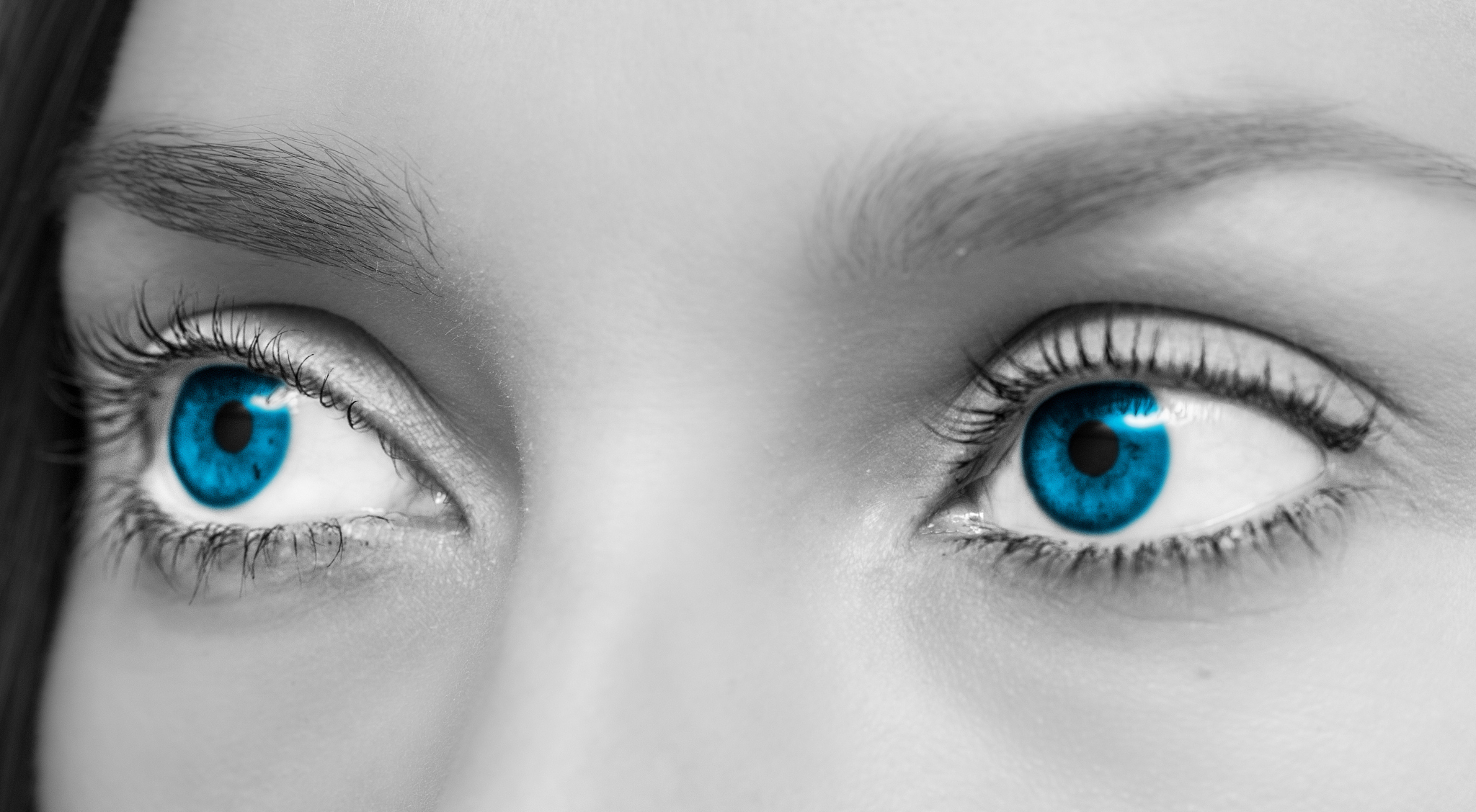 blue eyes