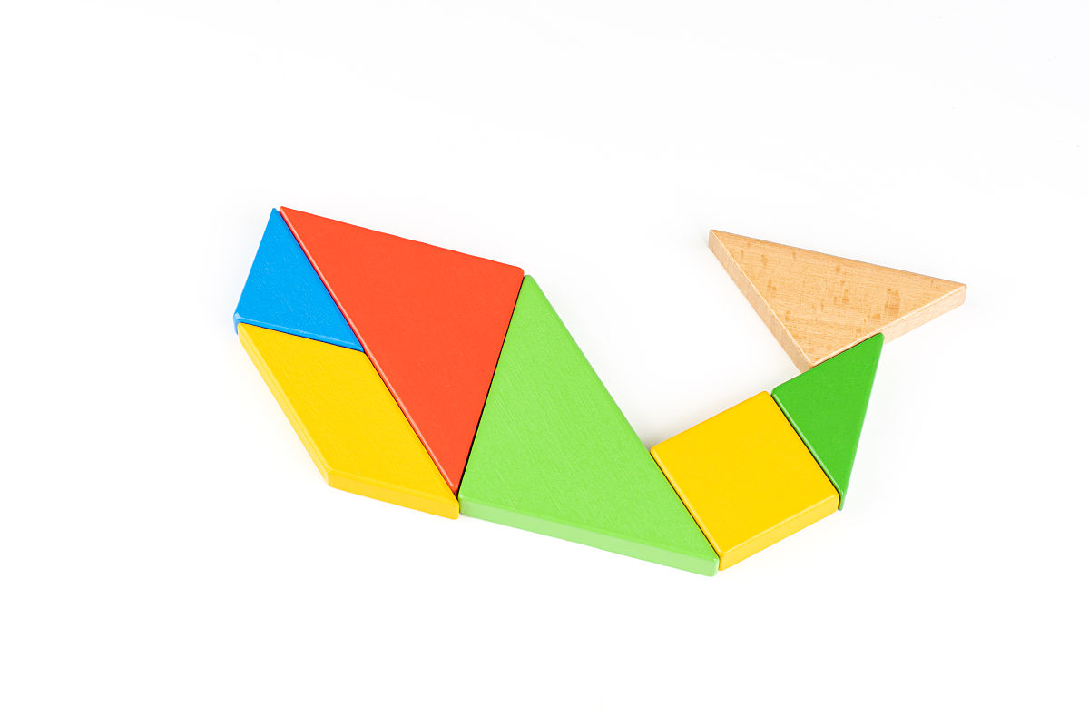 七巧板拼图教程：如何用七巧板拼出一个正方形