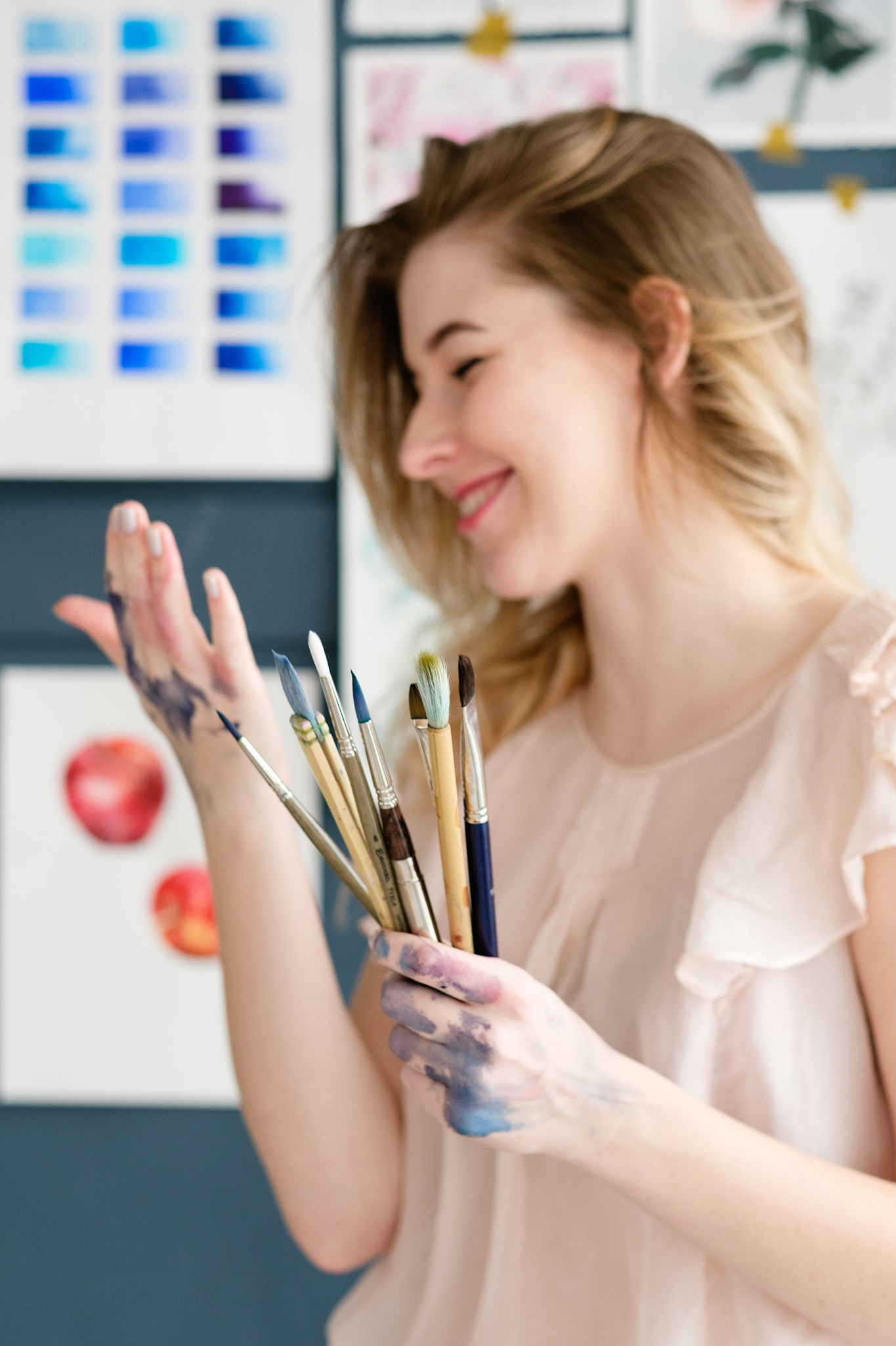 关于我是美术生的3000字论文可包含学习历程、生活趣事