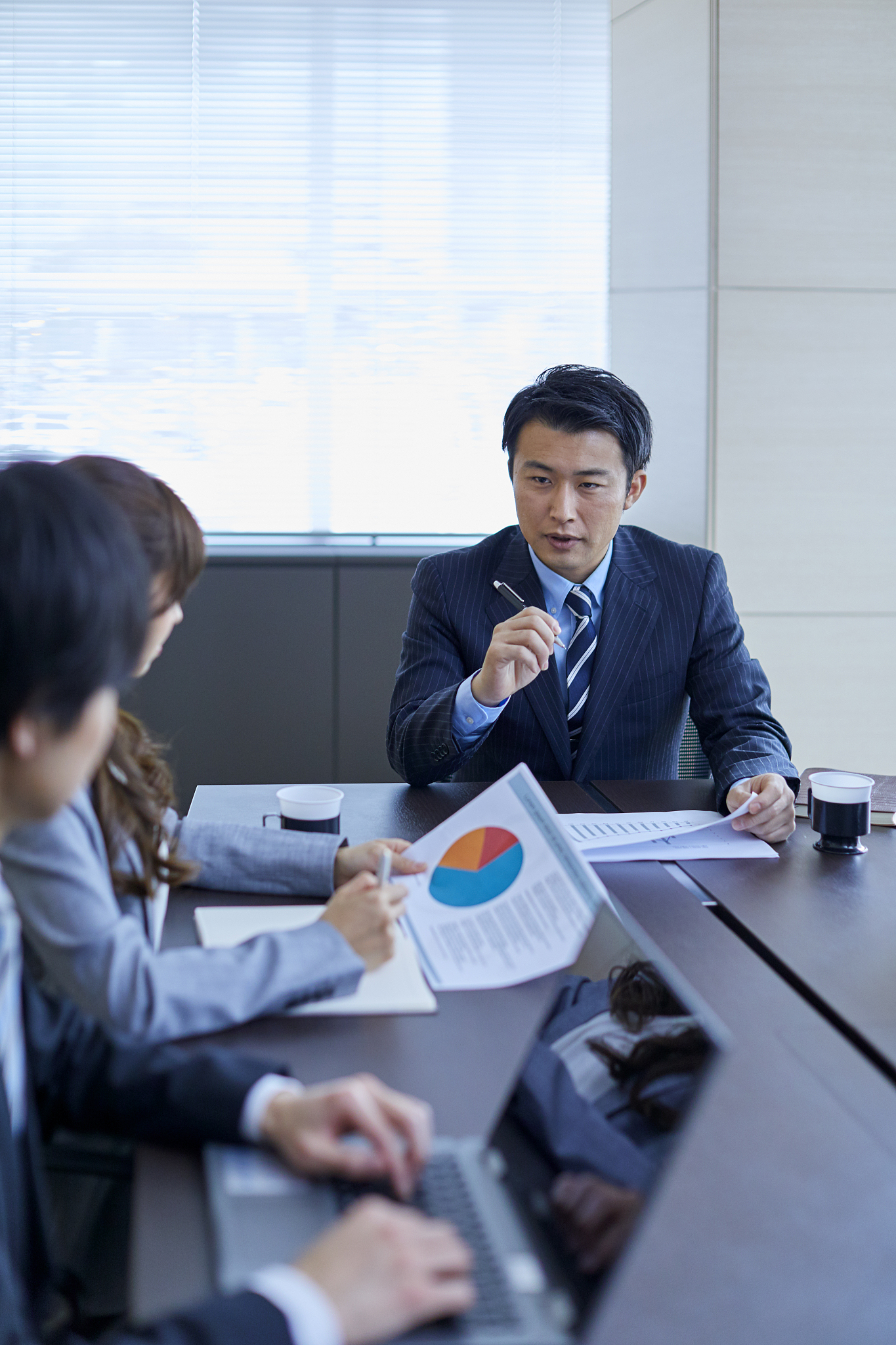 japanese businesspeople in a meeting