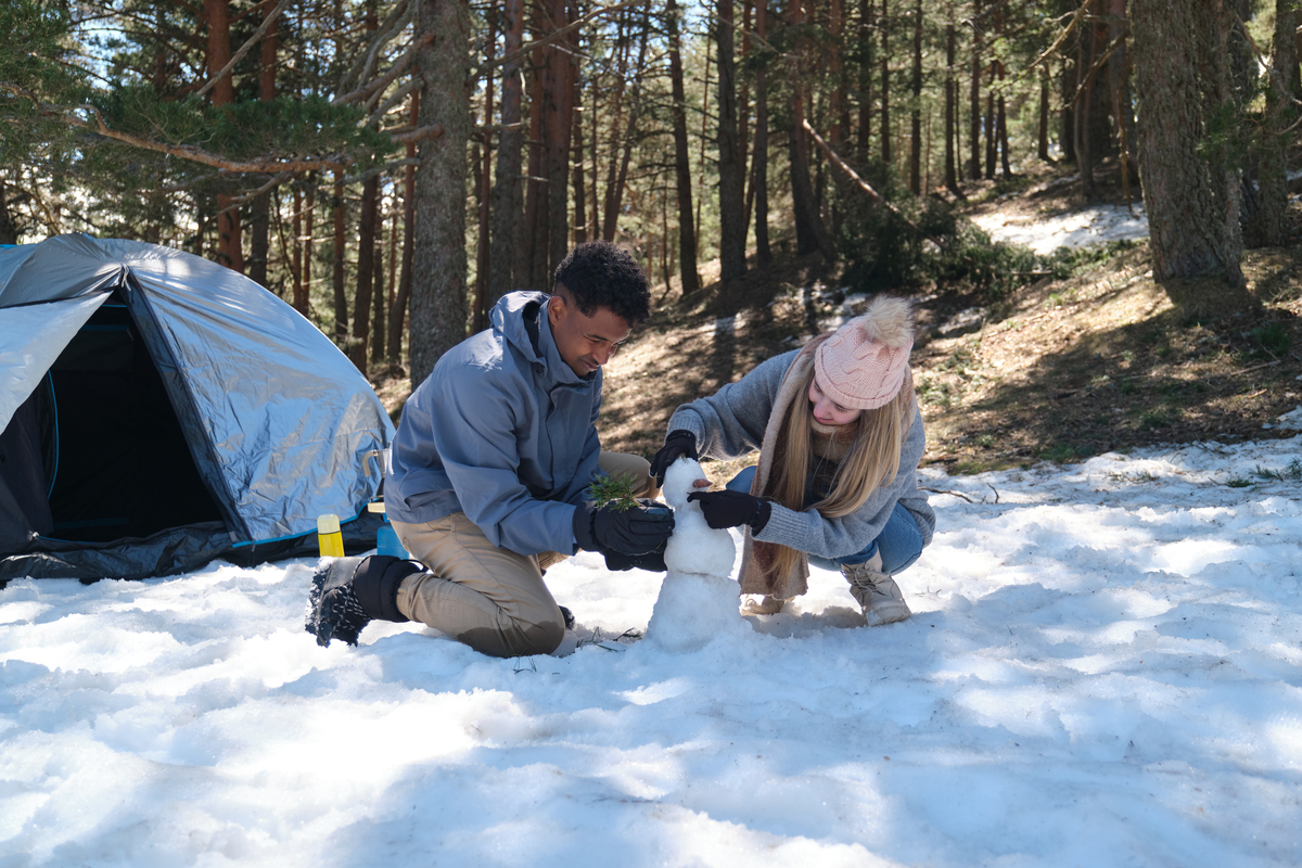反季节营地：冬季滑雪，夏季垂钓，全年玩不停！